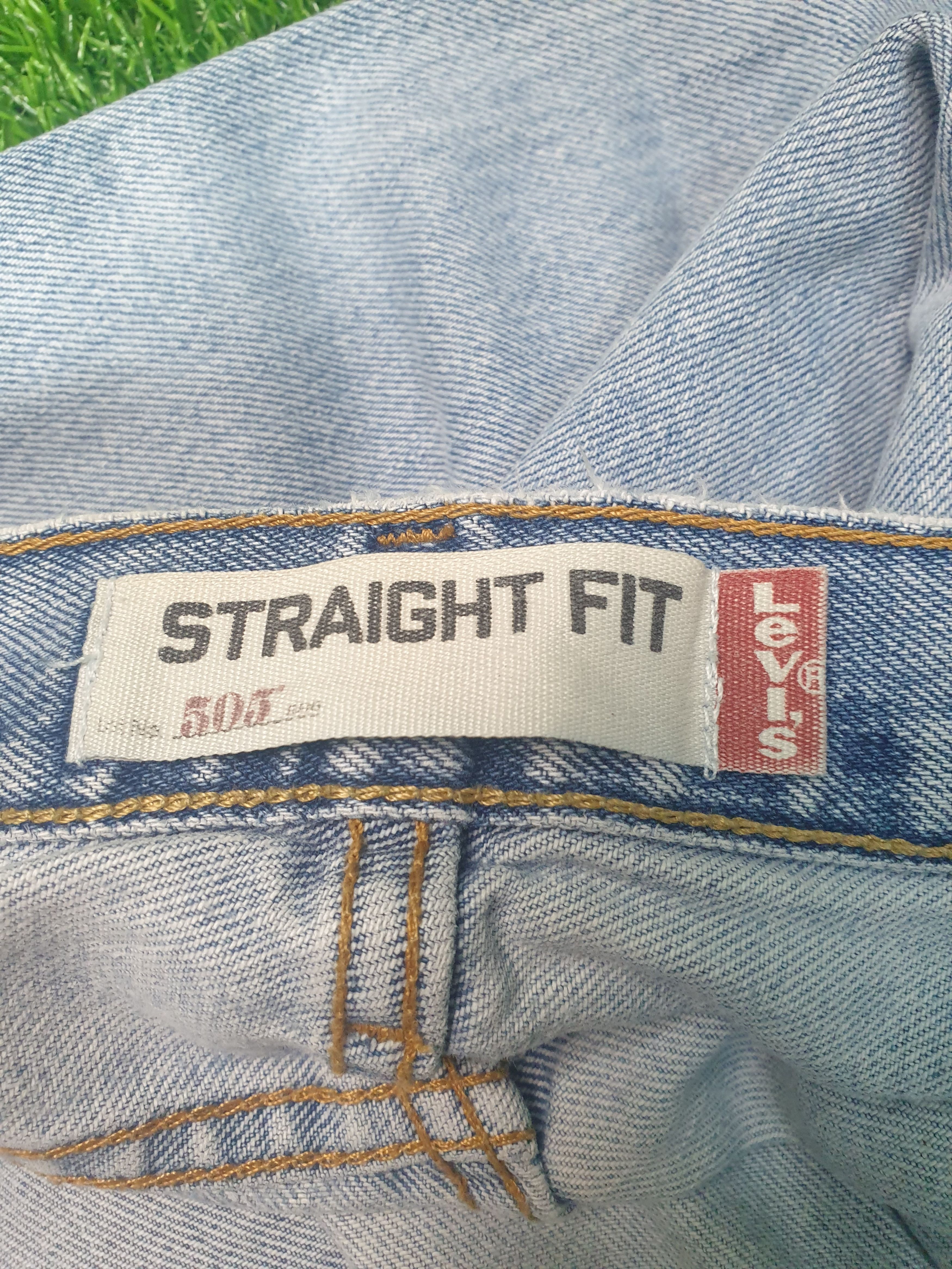 Levi's Vintage LEVIS 505 Sun Faded Light Blue Size 36X31 L0078 Size US 36 / EU 52 - 11 Thumbnail