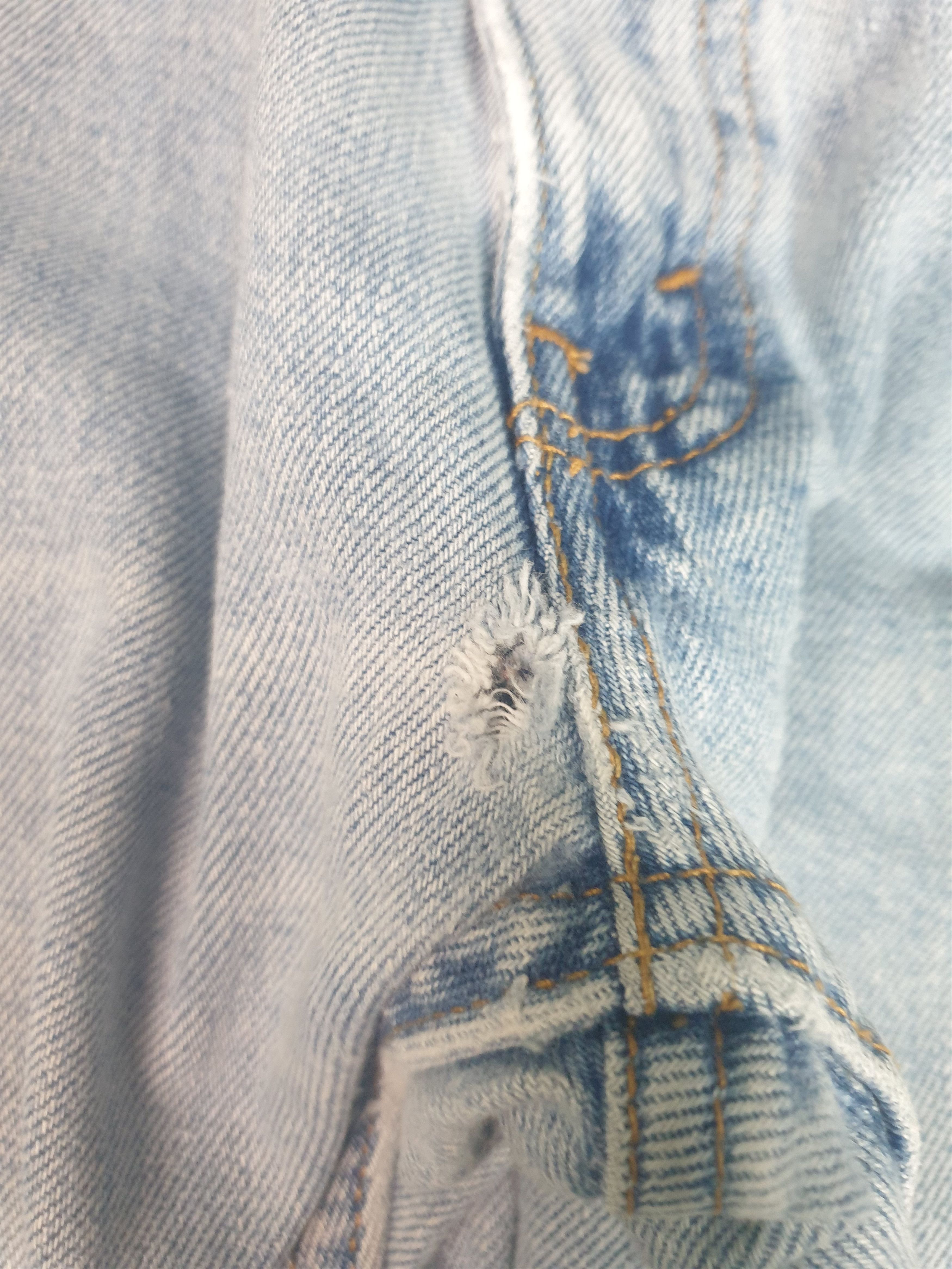 Levi's Vintage LEVIS 505 Sun Faded Light Blue Size 36X31 L0078 Size US 36 / EU 52 - 8 Thumbnail