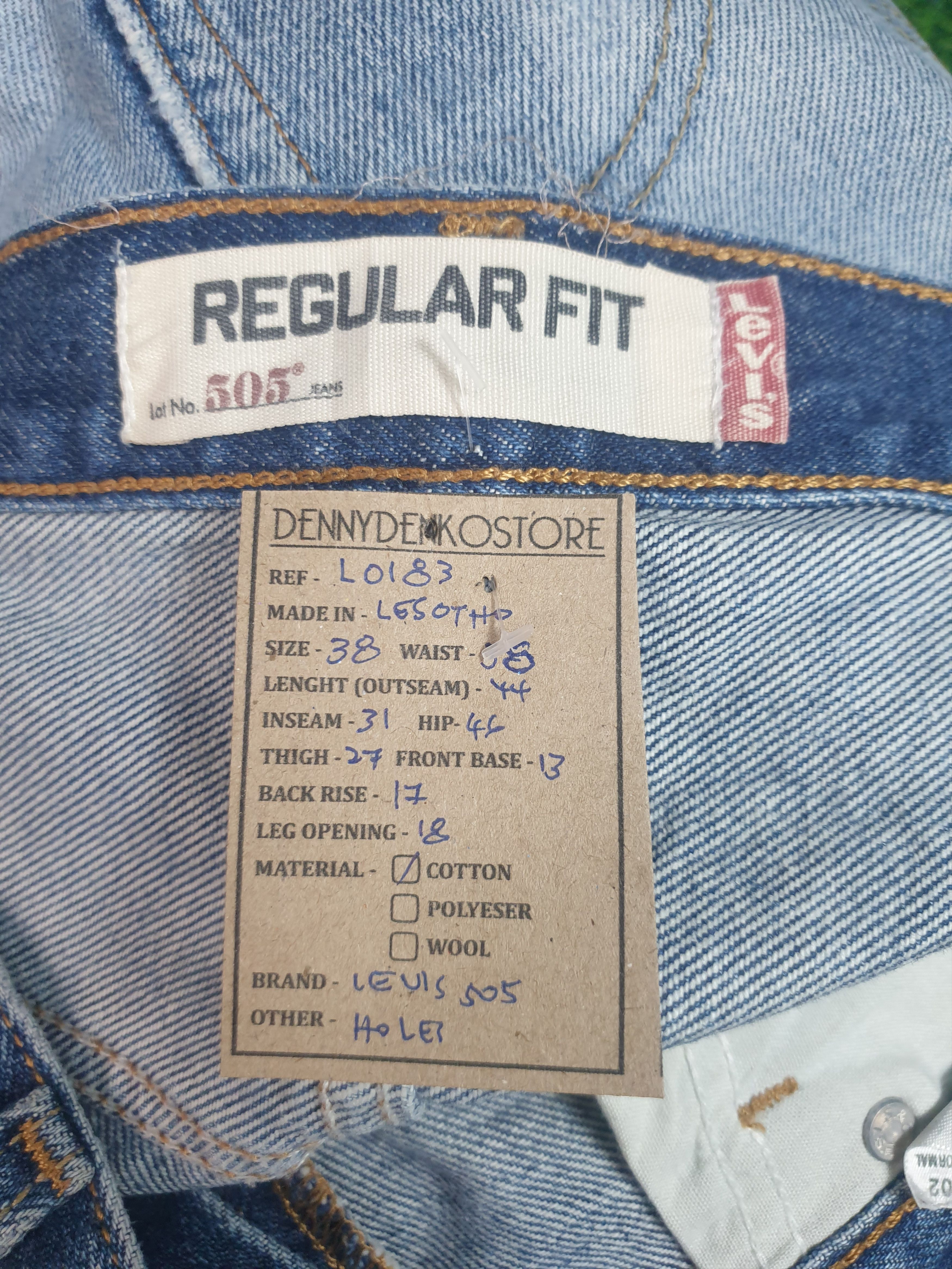 Levi's LEVIS 505 Sun Faded Distressed Size 38X31 Jeans L0183 Size US 38 / EU 54 - 14 Thumbnail