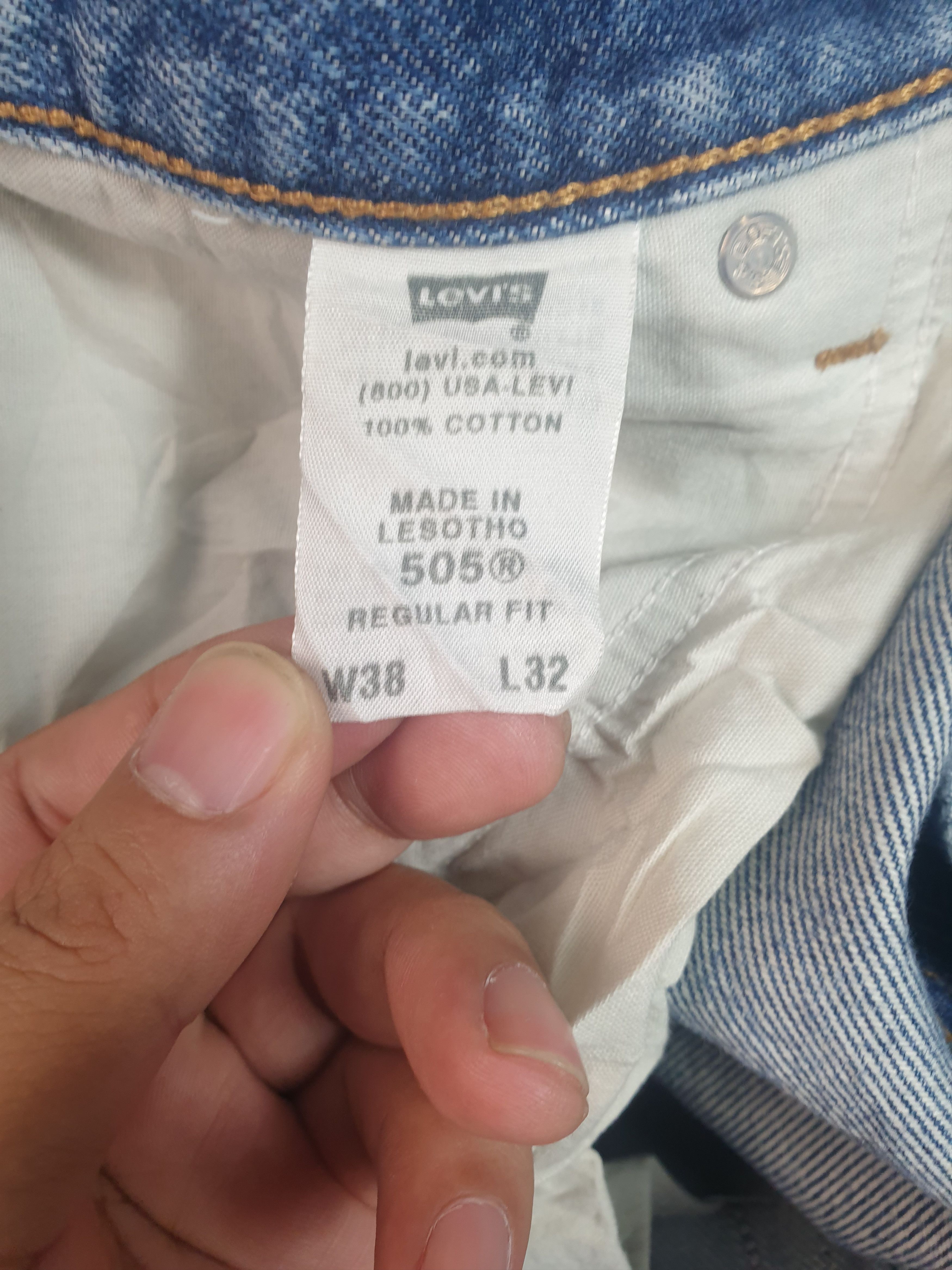 Levi's LEVIS 505 Sun Faded Distressed Size 38X31 Jeans L0183 Size US 38 / EU 54 - 13 Thumbnail