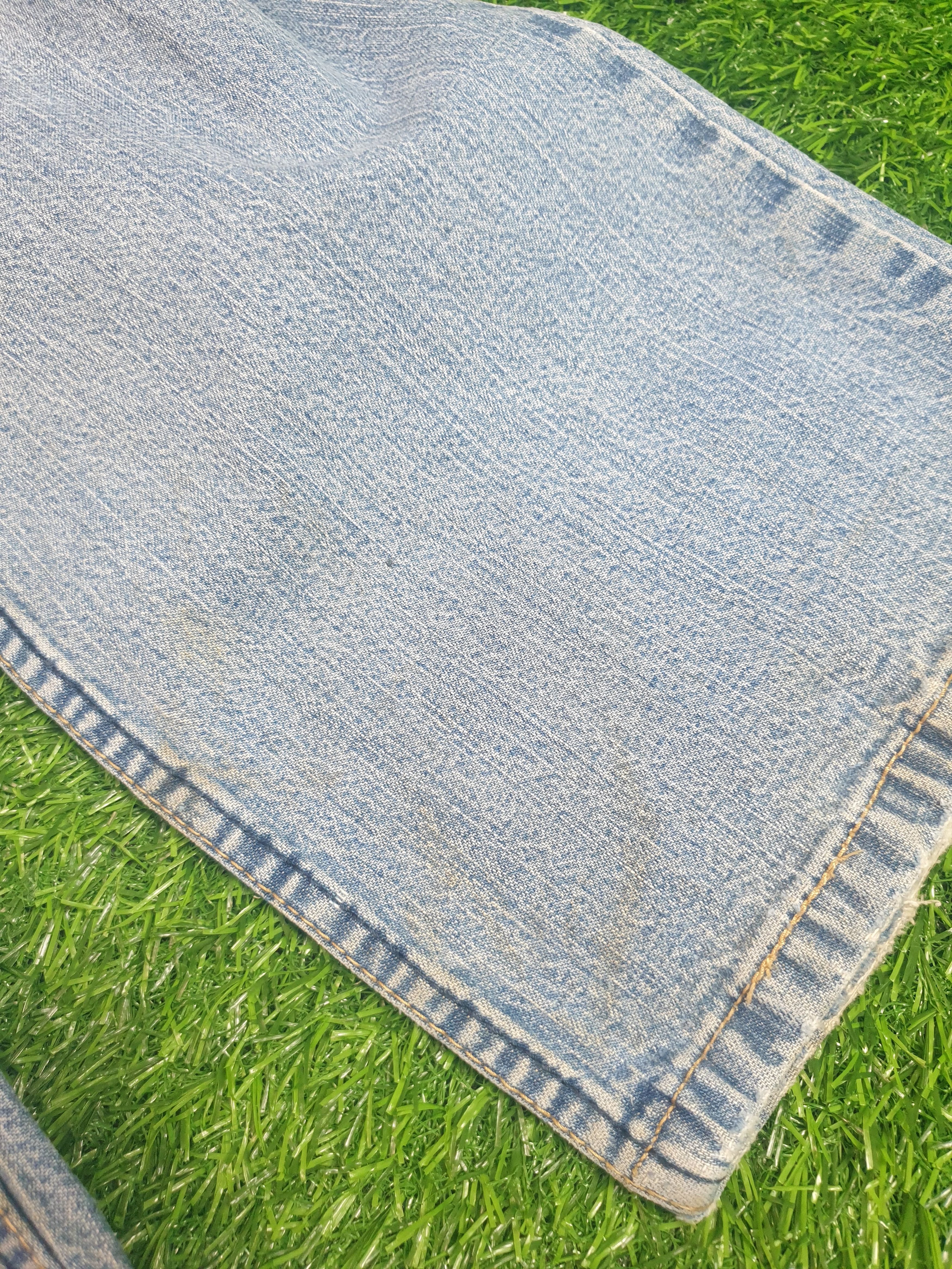 Levi's LEVIS SIGNATURE Sun Faded Distressed Size 35X31Jeans L0184 Size US 35 - 8 Thumbnail
