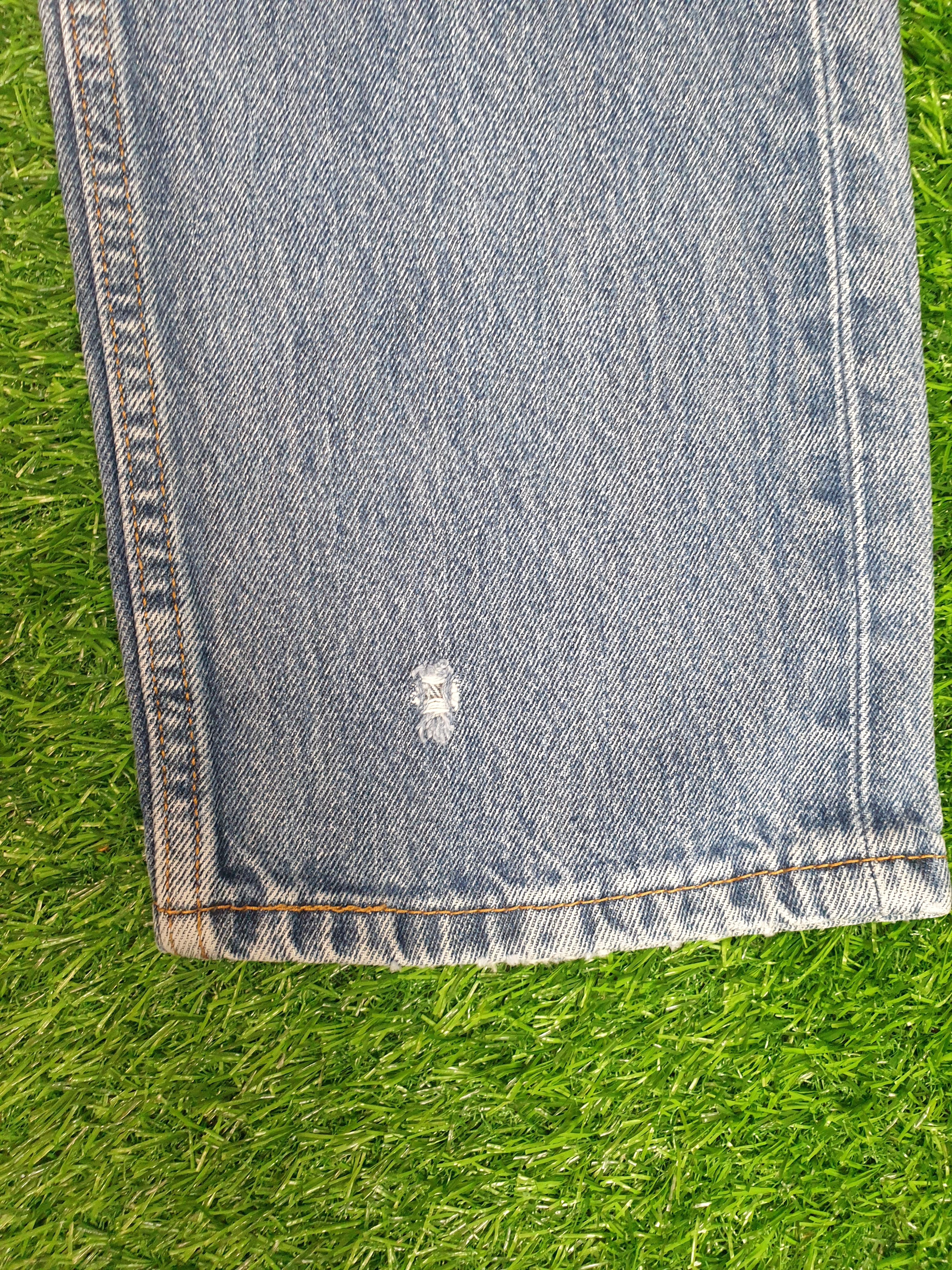 Levi's Vintage LEVIS Sun Faded Distressed Size 34X32.5 Jeans L0090 Size US 34 / EU 50 - 3 Thumbnail