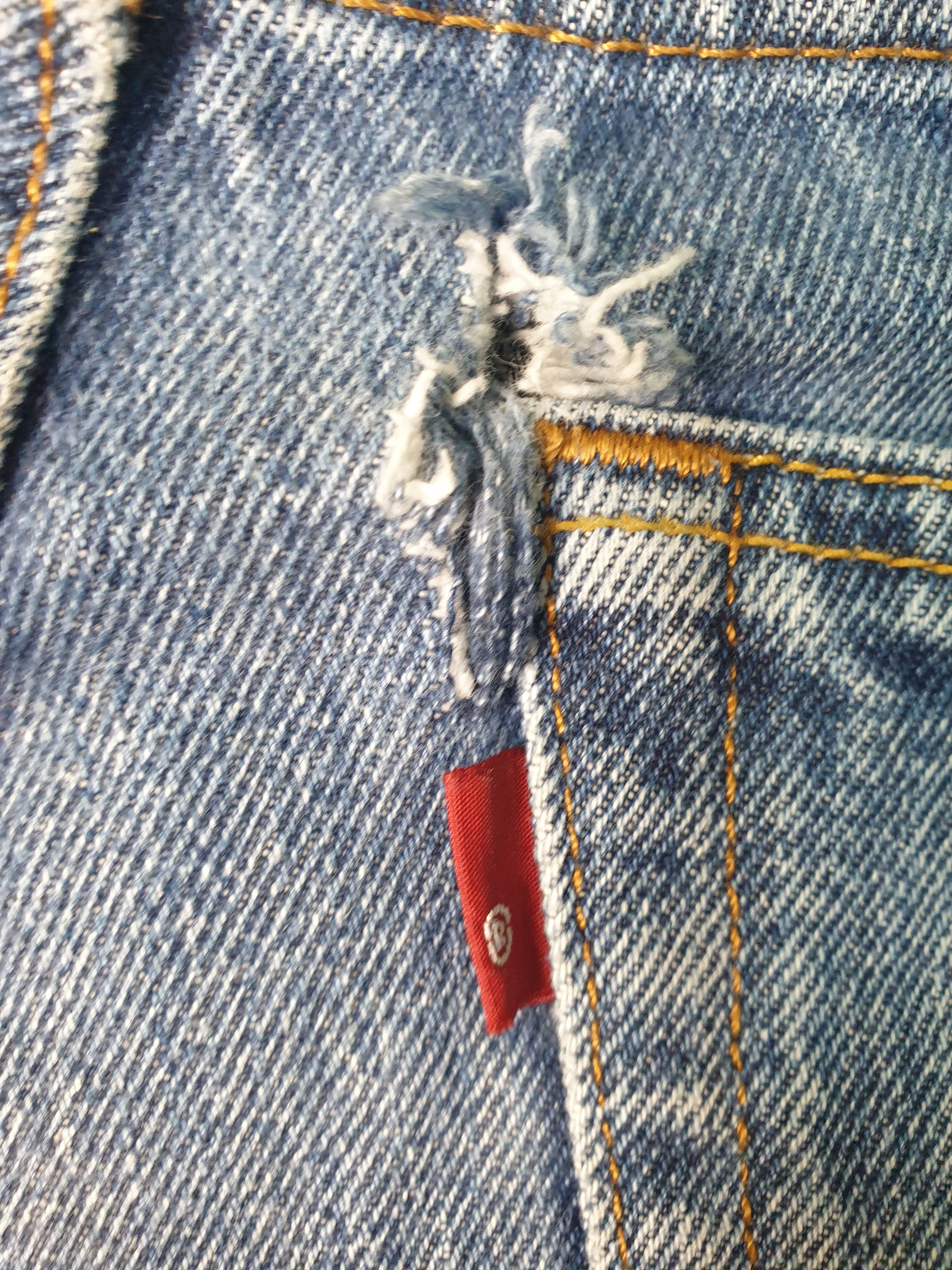 Levi's Vintage LEVIS Sun Faded Distressed Size 34X32.5 Jeans L0090 Size US 34 / EU 50 - 9 Thumbnail