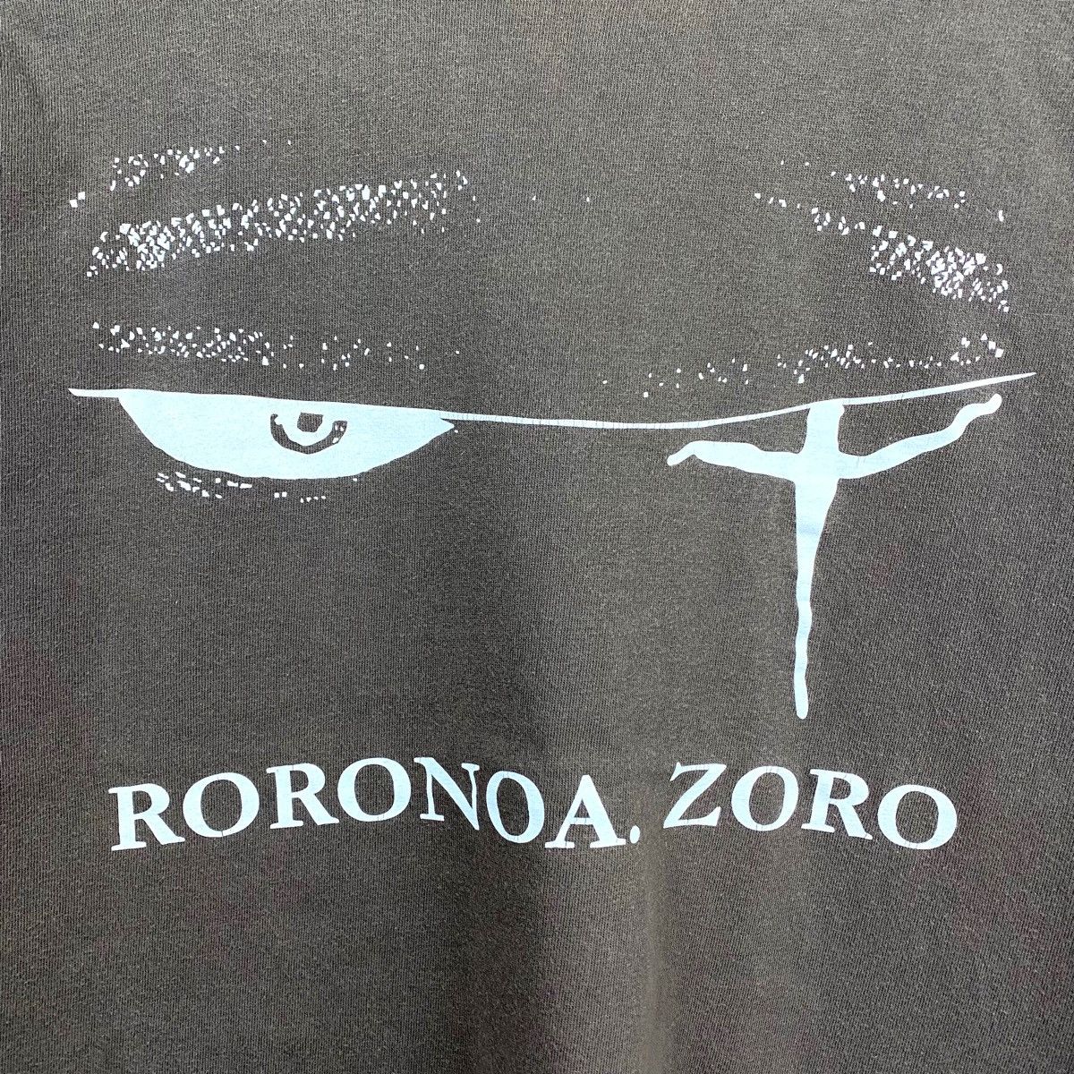 Anime × Vintage ONE PIECE ANIME RORONOA ZORO CHARACTER T SHIRT Size US S / EU 44-46 / 1 - 3 Thumbnail