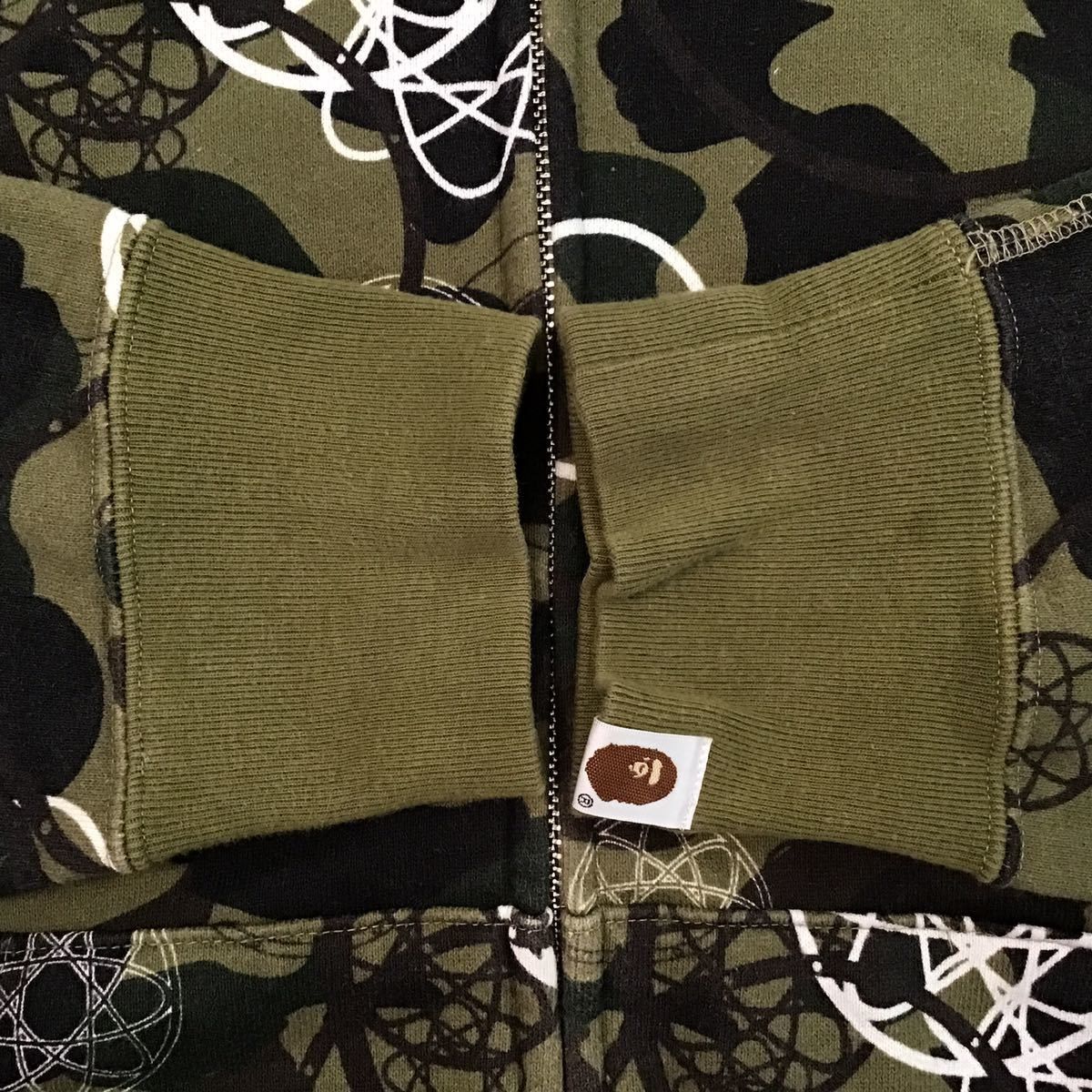 Bape × Futura BAPE × futura 1st camo green full zip hoodie BAPE camo ape Size US L / EU 52-54 / 3 - 5 Thumbnail