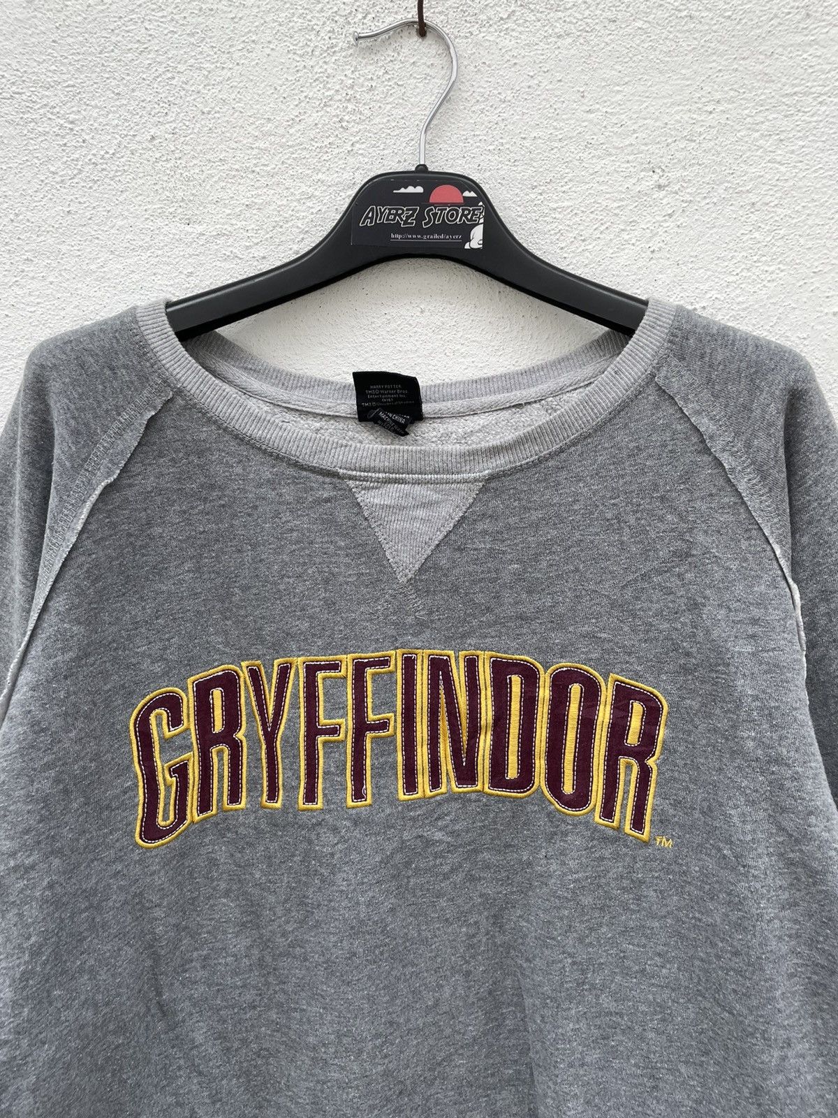 Universal Studios Harry Potter Gryffindor Pullover Sweatshirt Size US L / EU 52-54 / 3 - 2 Thumbnail