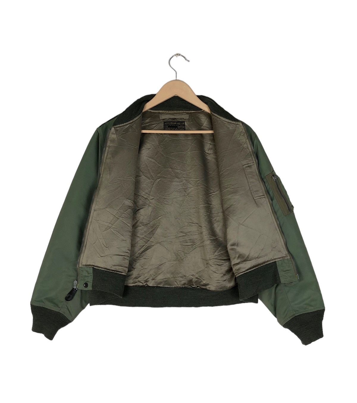 Buzz Rickson's Buzz Rickson Type L-2B Flight Bomber Jacket Size US S / EU 44-46 / 1 - 3 Thumbnail