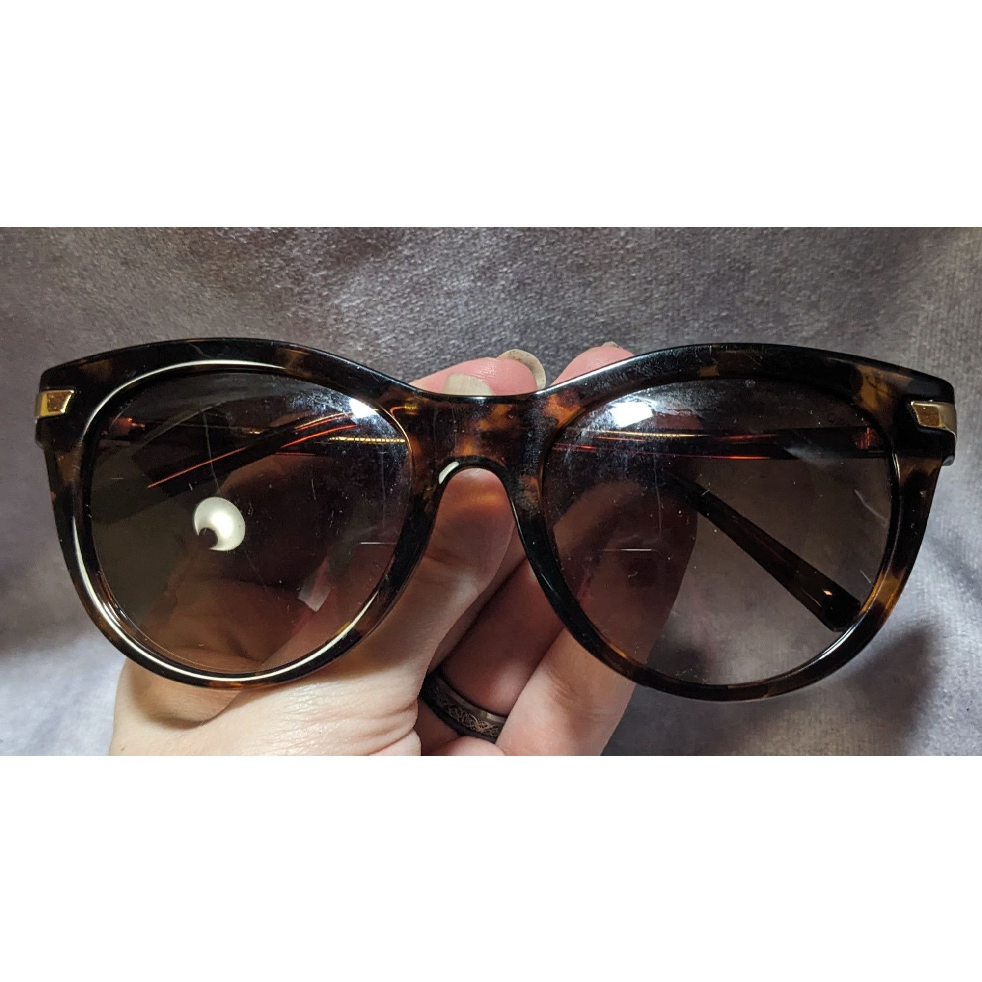 Michael Kors Discontinued Bar Harbor Sunglasses  display picture 2