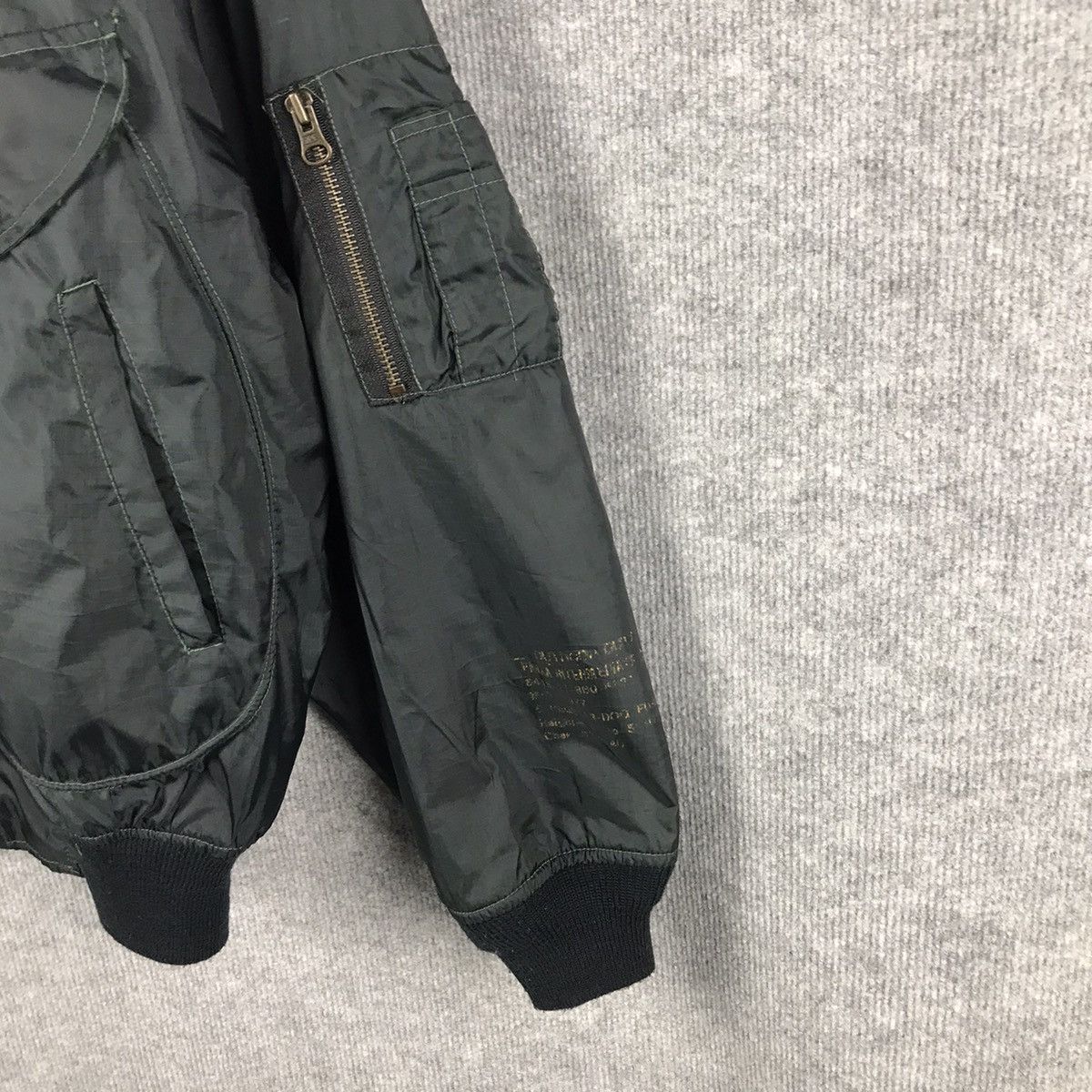 Japanese Brand VINTAGE DOG FIGHT TACTICAL BOMBER JACKET Size US L / EU 52-54 / 3 - 4 Thumbnail