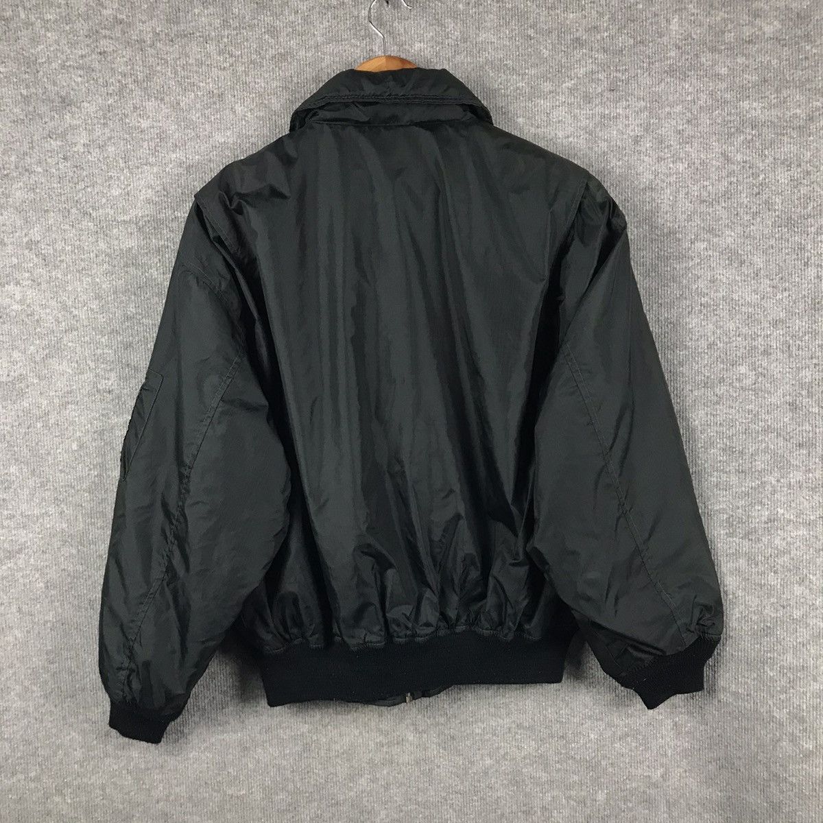 Japanese Brand VINTAGE DOG FIGHT TACTICAL BOMBER JACKET Size US L / EU 52-54 / 3 - 5 Thumbnail