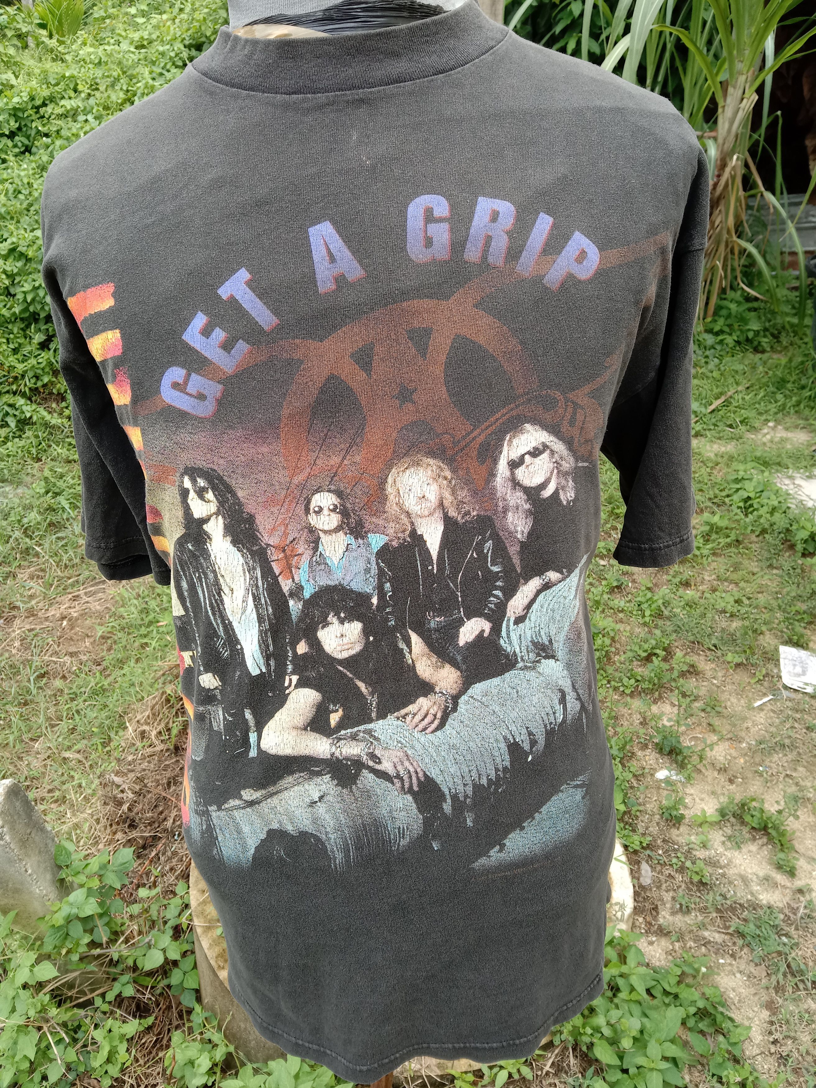 Band Tees vintage 90s aerosmith tour 94 giants tag shirt Size US XL / EU 56 / 4 - 2 Thumbnail