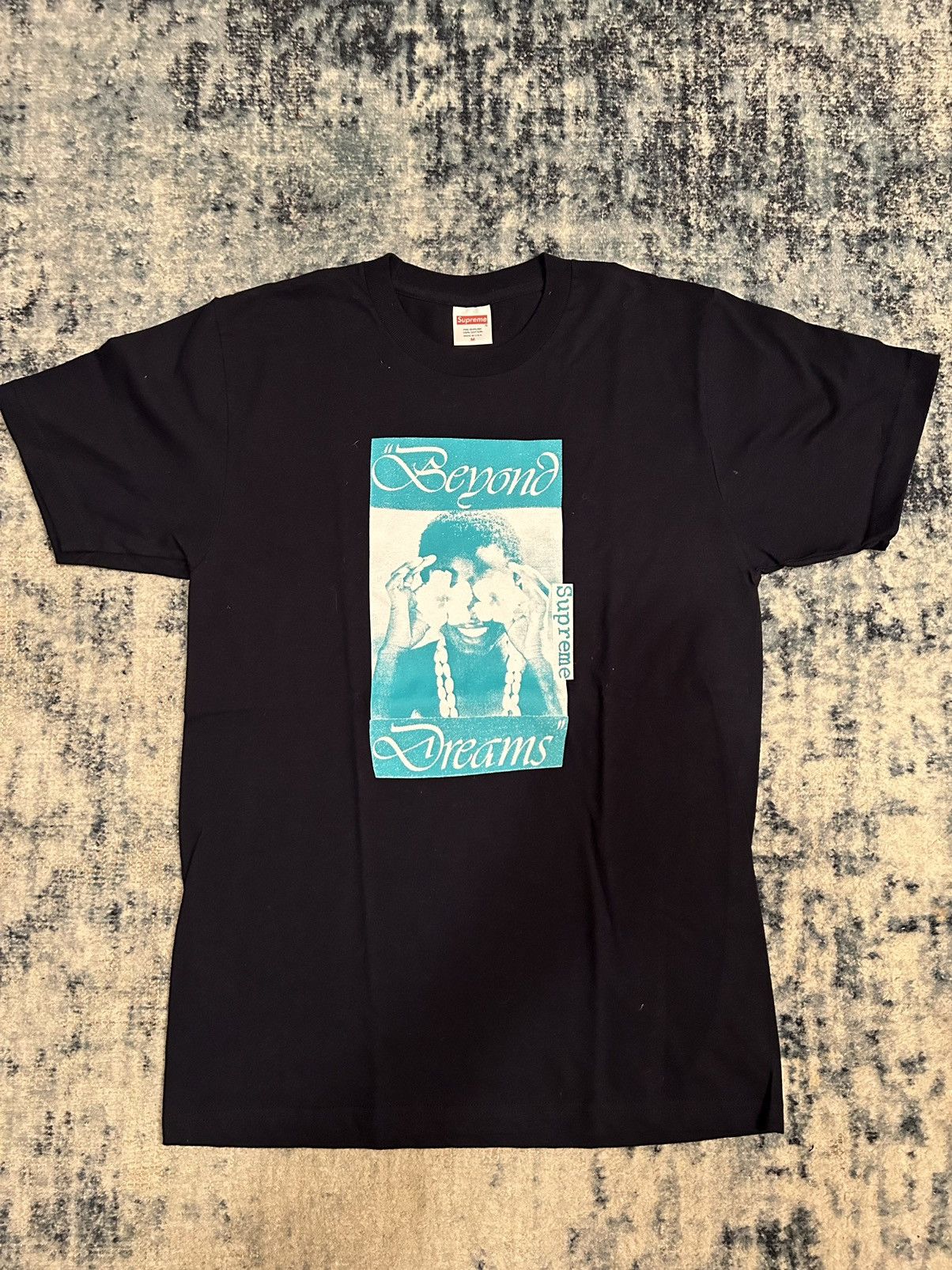 Supreme Supreme x Vintage Beyond Dreams Tee Size US M / EU 48-50 / 2 - 1 Preview