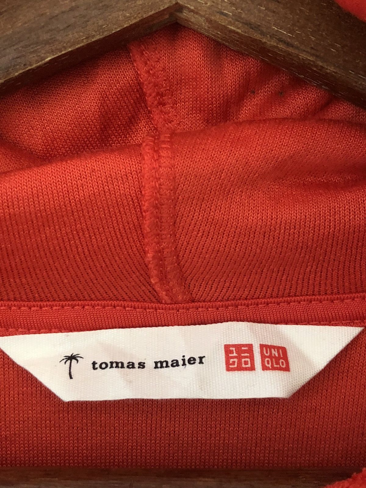 Tomas Maier × Uniqlo Tomas Maier x Uniqlo Red Jacket Size US L / EU 52-54 / 3 - 6 Thumbnail