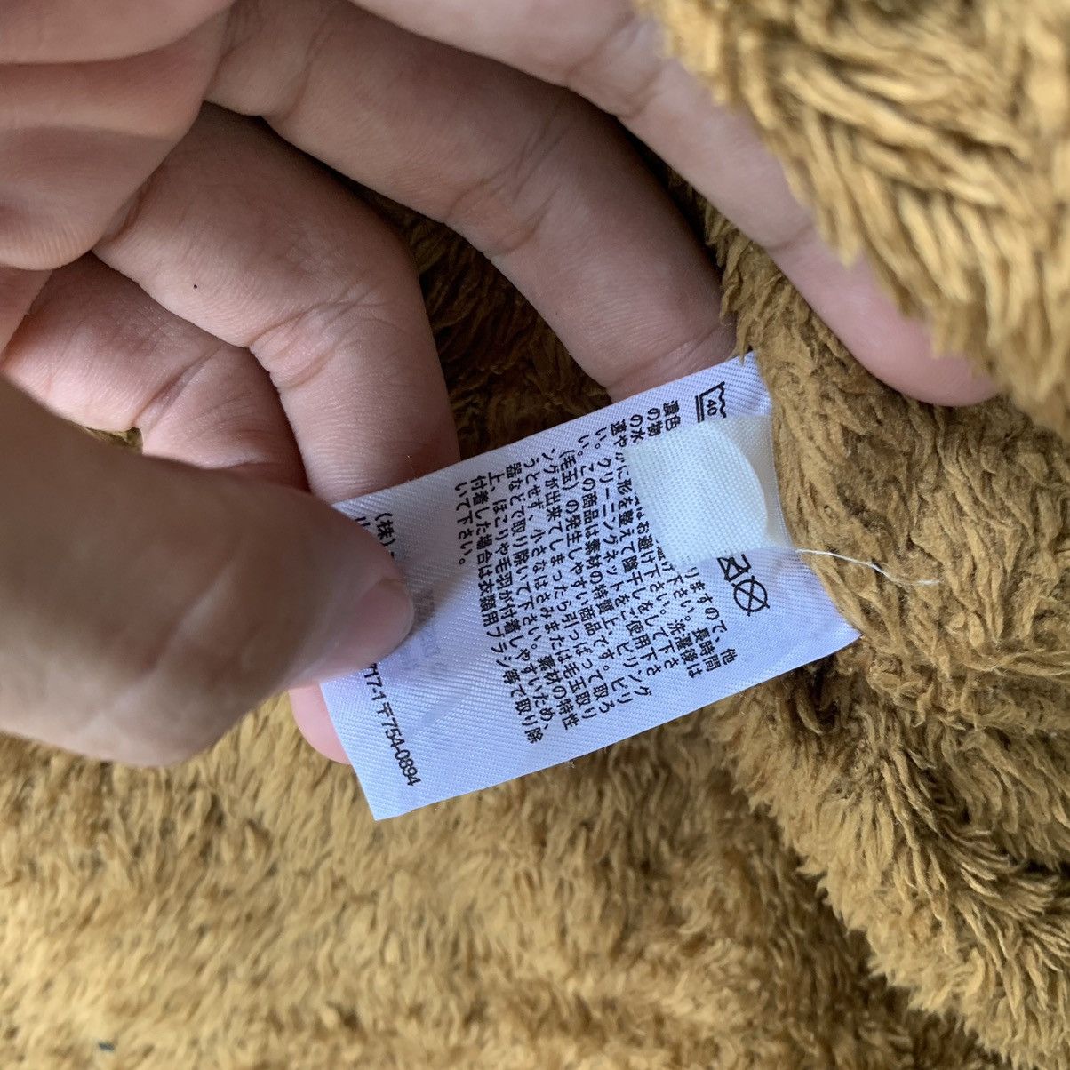Japanese Brand × Uniqlo Vintage winnie the pooh fleece sweatshirt fits L XL Size XL / US 12-14 / IT 48-50 - 4 Thumbnail