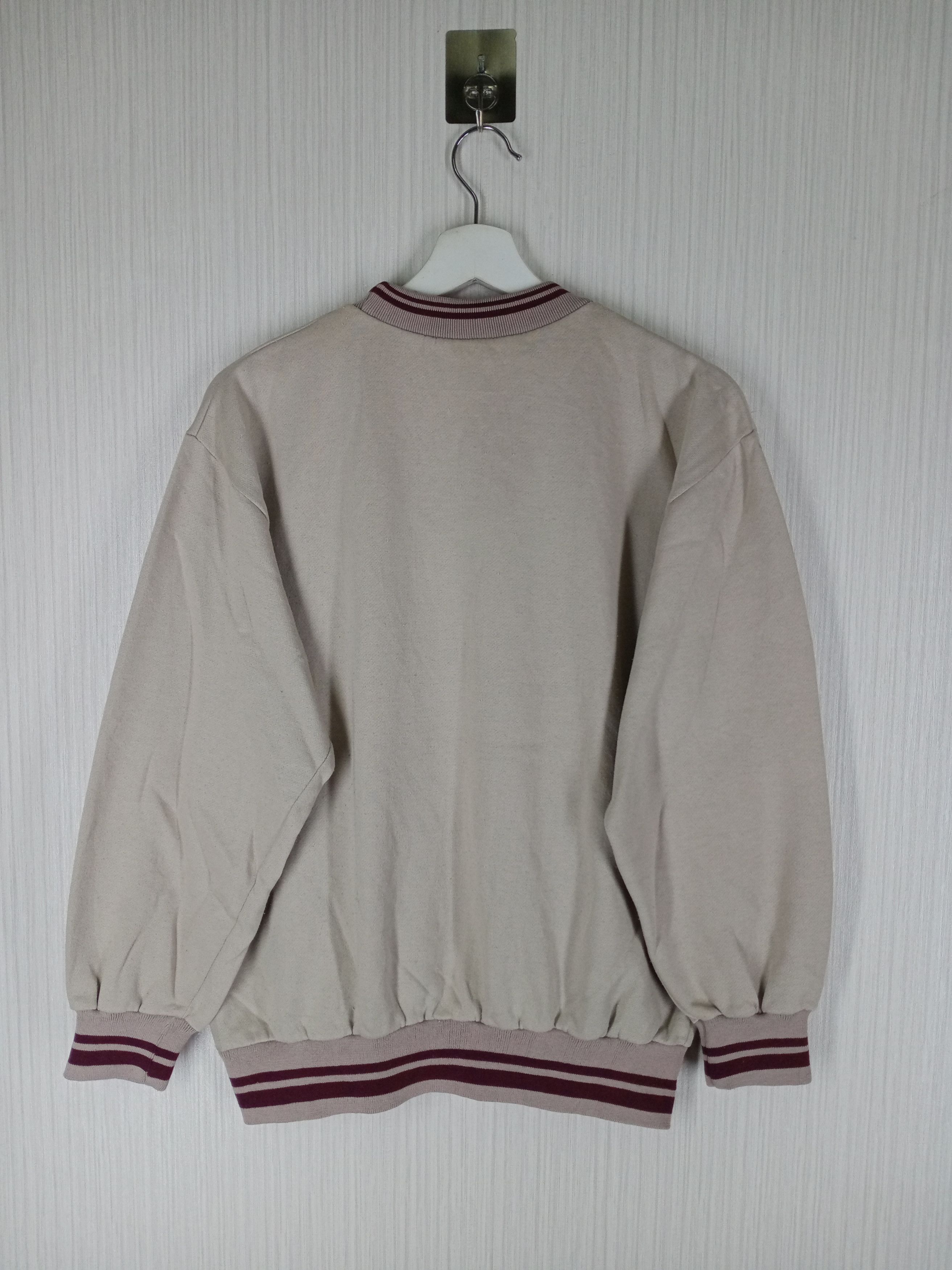 Vintage Vintage 90s Duffs Shoes Skateboarding Box Logo Sweatshirt Size US M / EU 48-50 / 2 - 6 Thumbnail