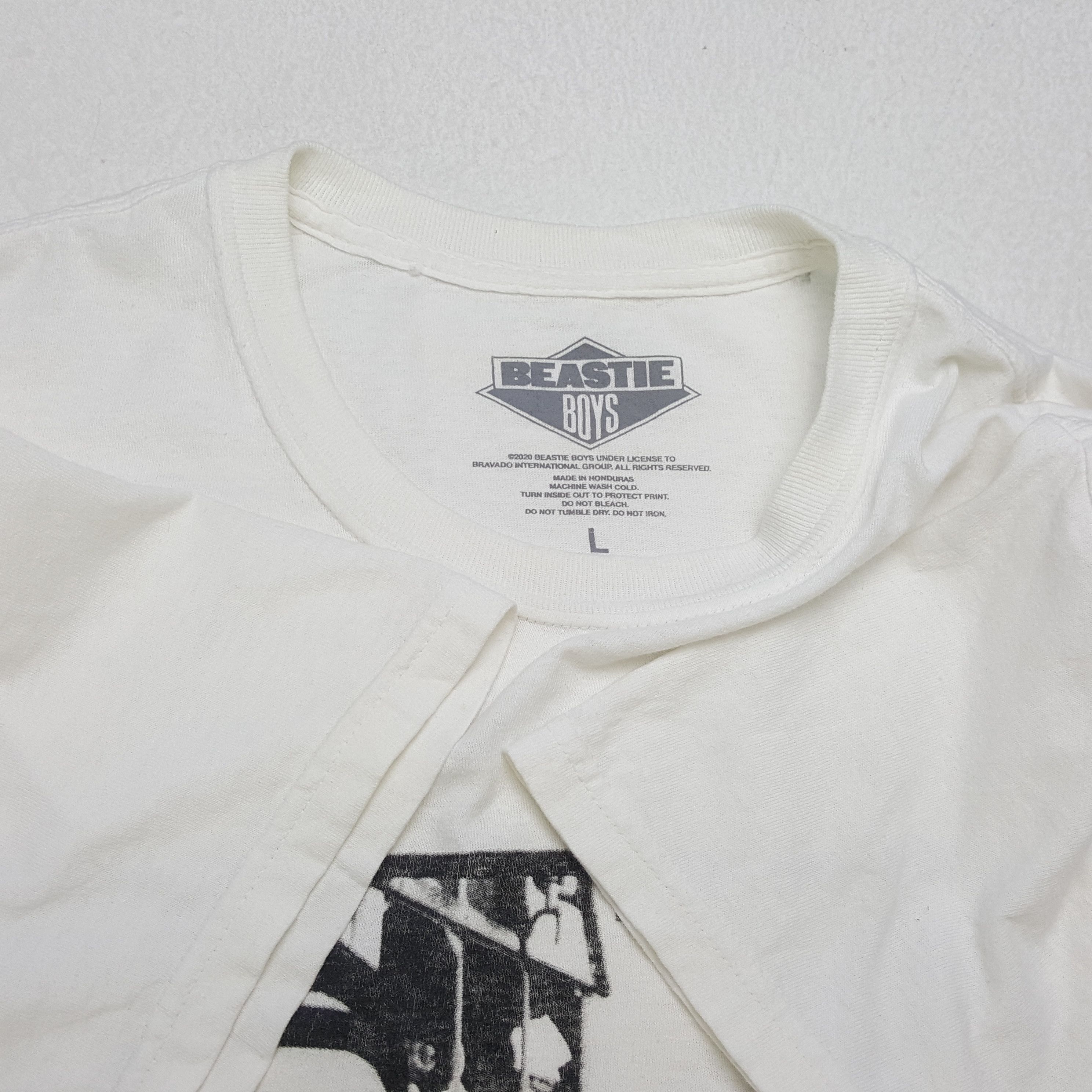 Band Tees × Rap Tees × Vintage Vintage BEASTIE BOYS American HipHop Rapper Group T-Shirt Size US L / EU 52-54 / 3 - 6 Thumbnail