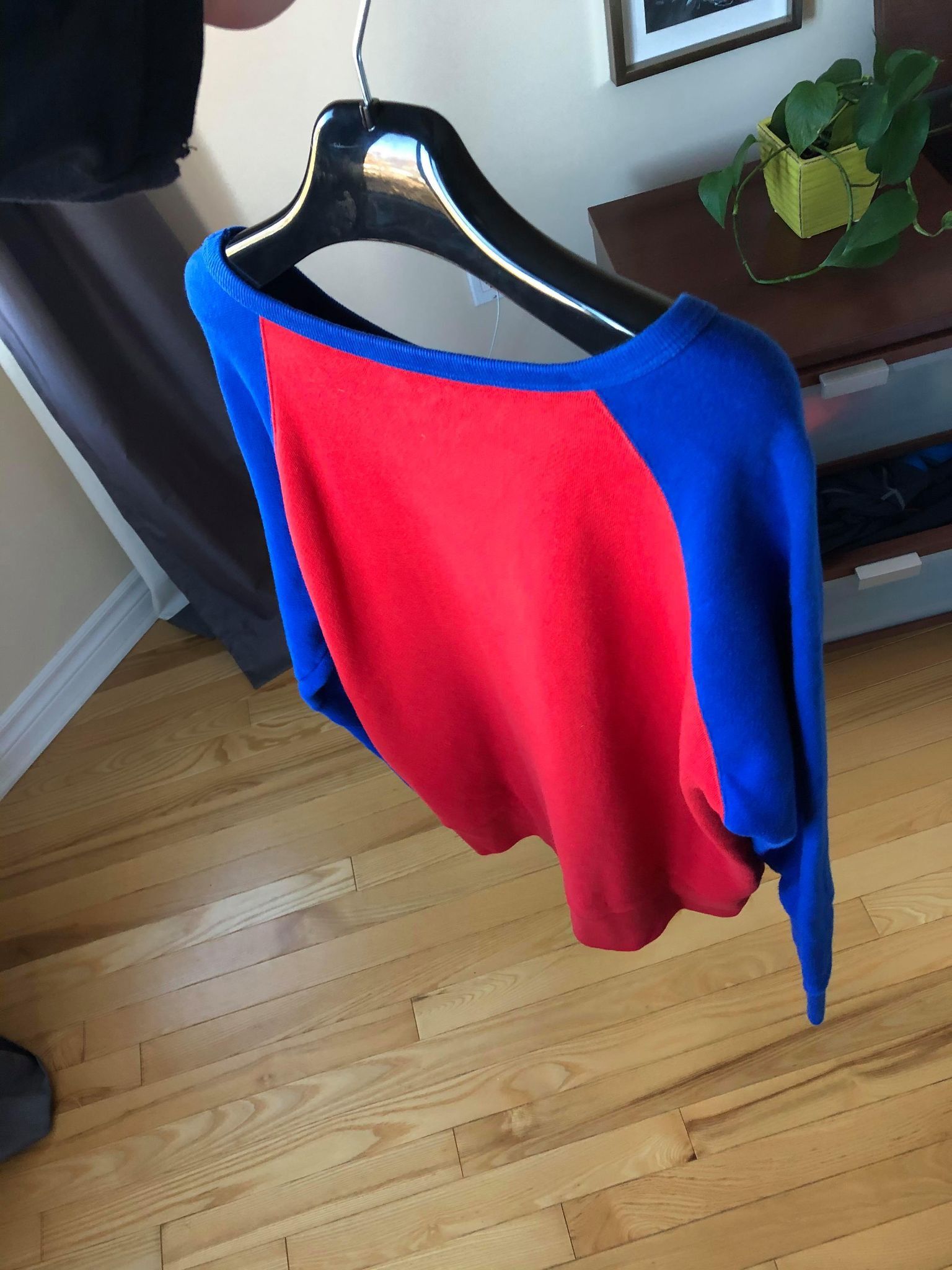 Gucci Gucci Colorblock logo crewneck sweater size Large Size US L / EU 52-54 / 3 - 7 Thumbnail