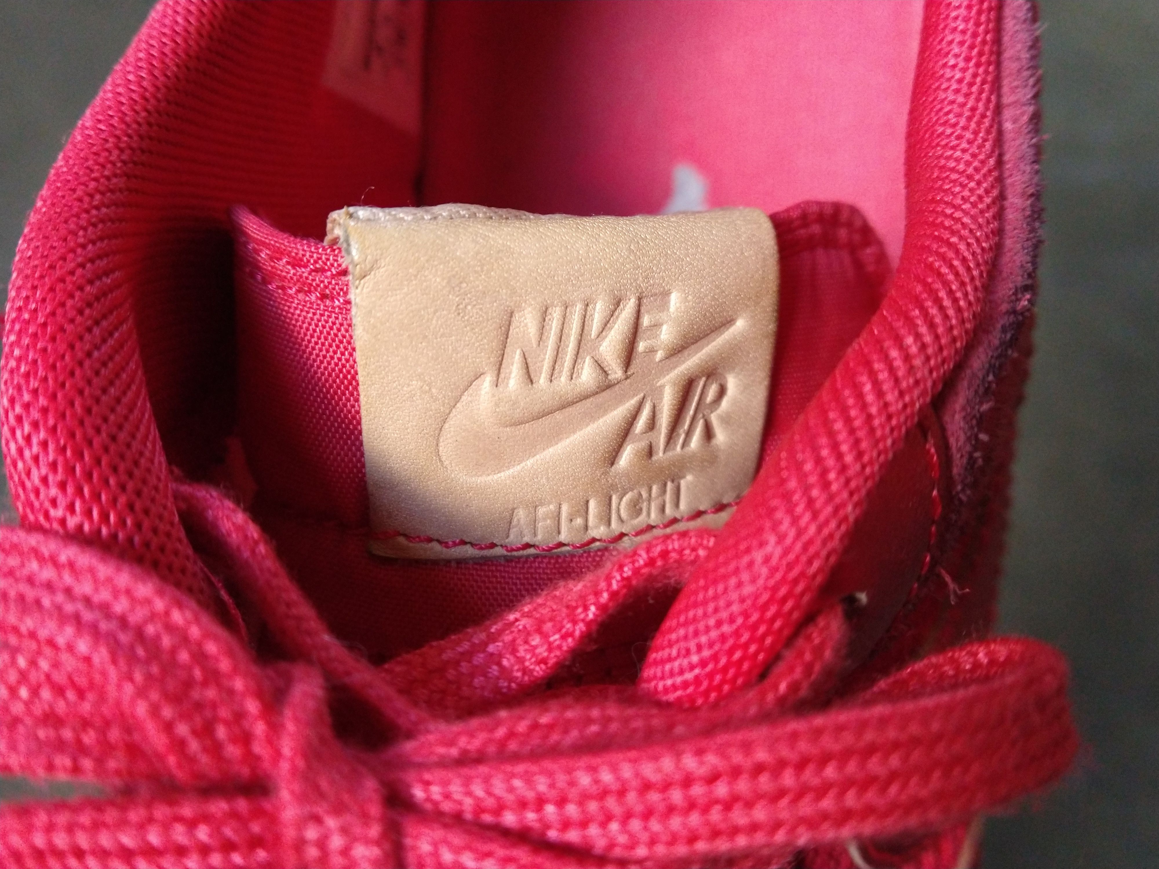 Nike Nike Air Force 1 Light Low 487643-602 Size 8 Red Suede Size US 8 / EU 41 - 10 Thumbnail