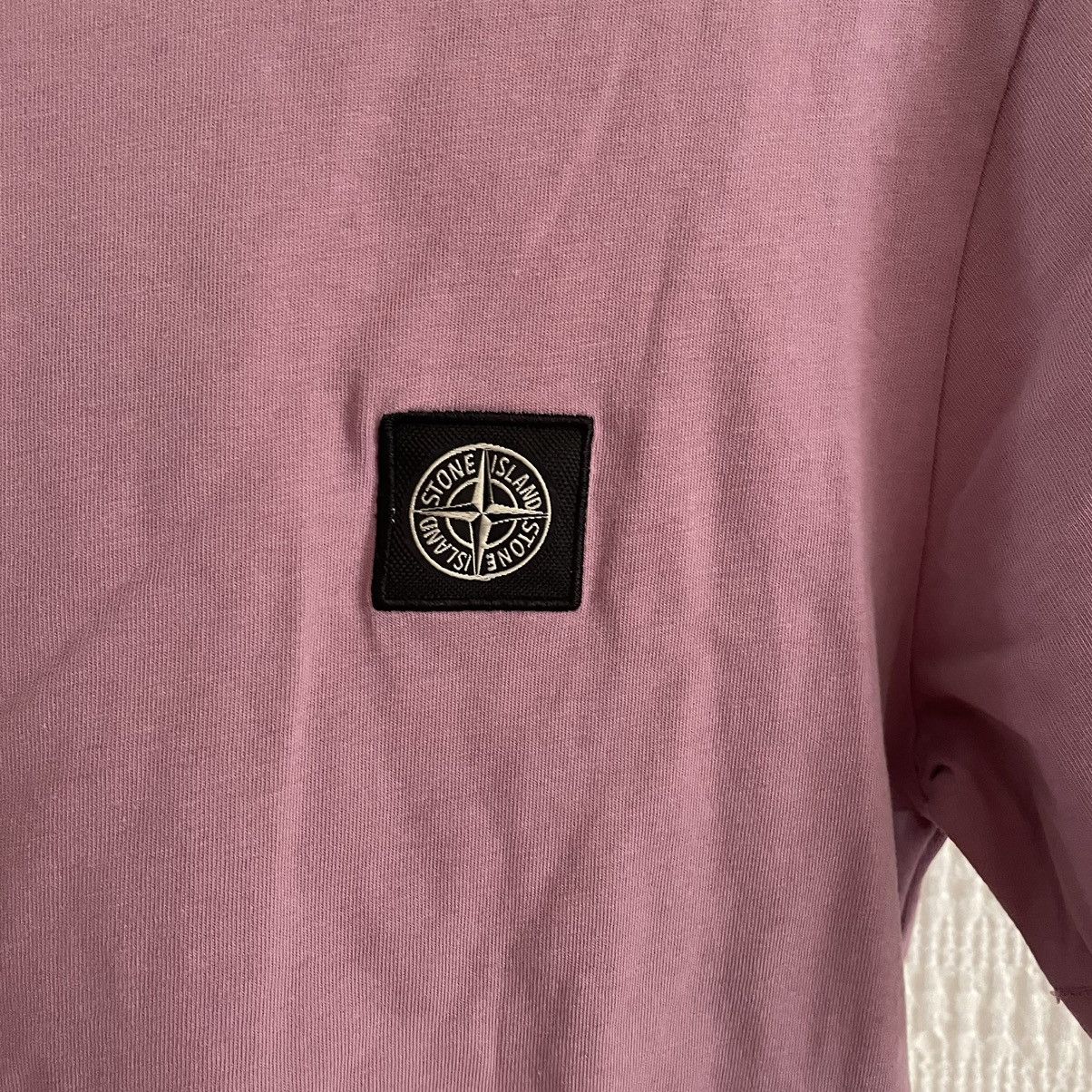 Stone Island Stone Island T-Shirt Patch Program Rare Pink Color Size US L / EU 52-54 / 3 - 4 Thumbnail