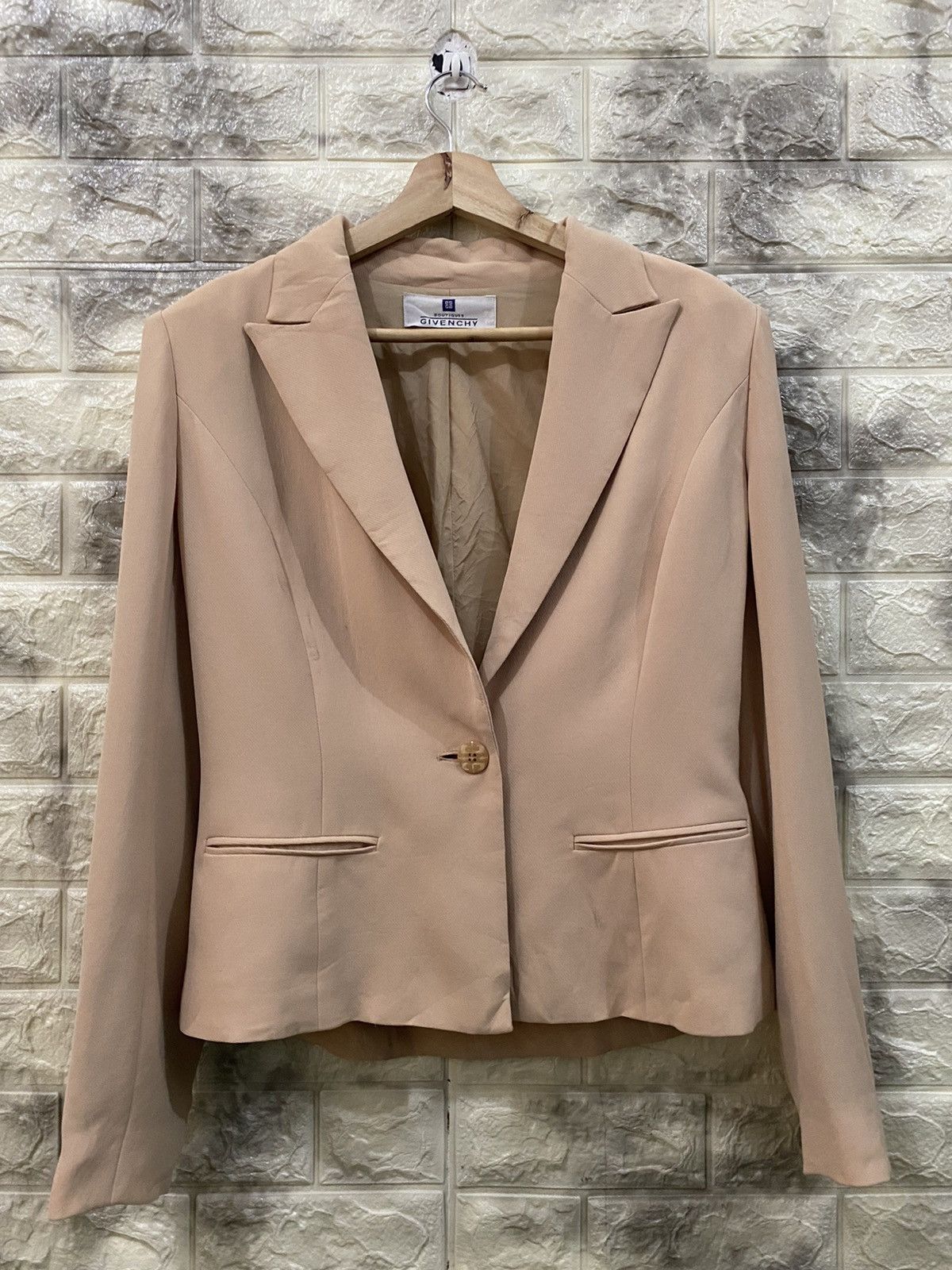 Givenchy × Vintage Vintage Givenchy crop jacket Size US S / EU 44-46 / 1 - 1 Thumbnail