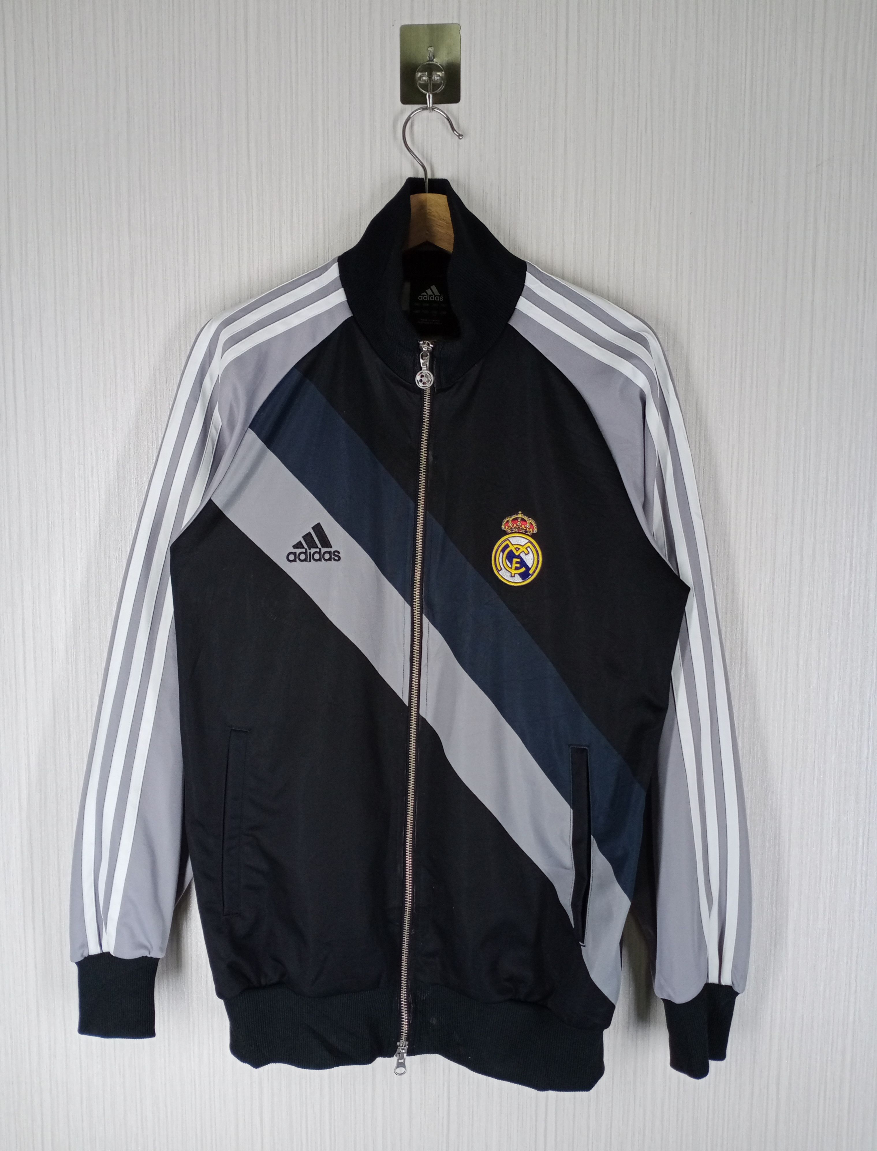 Adidas Adidas Real Madrid Sweater Size US L / EU 52-54 / 3 - 8 Thumbnail