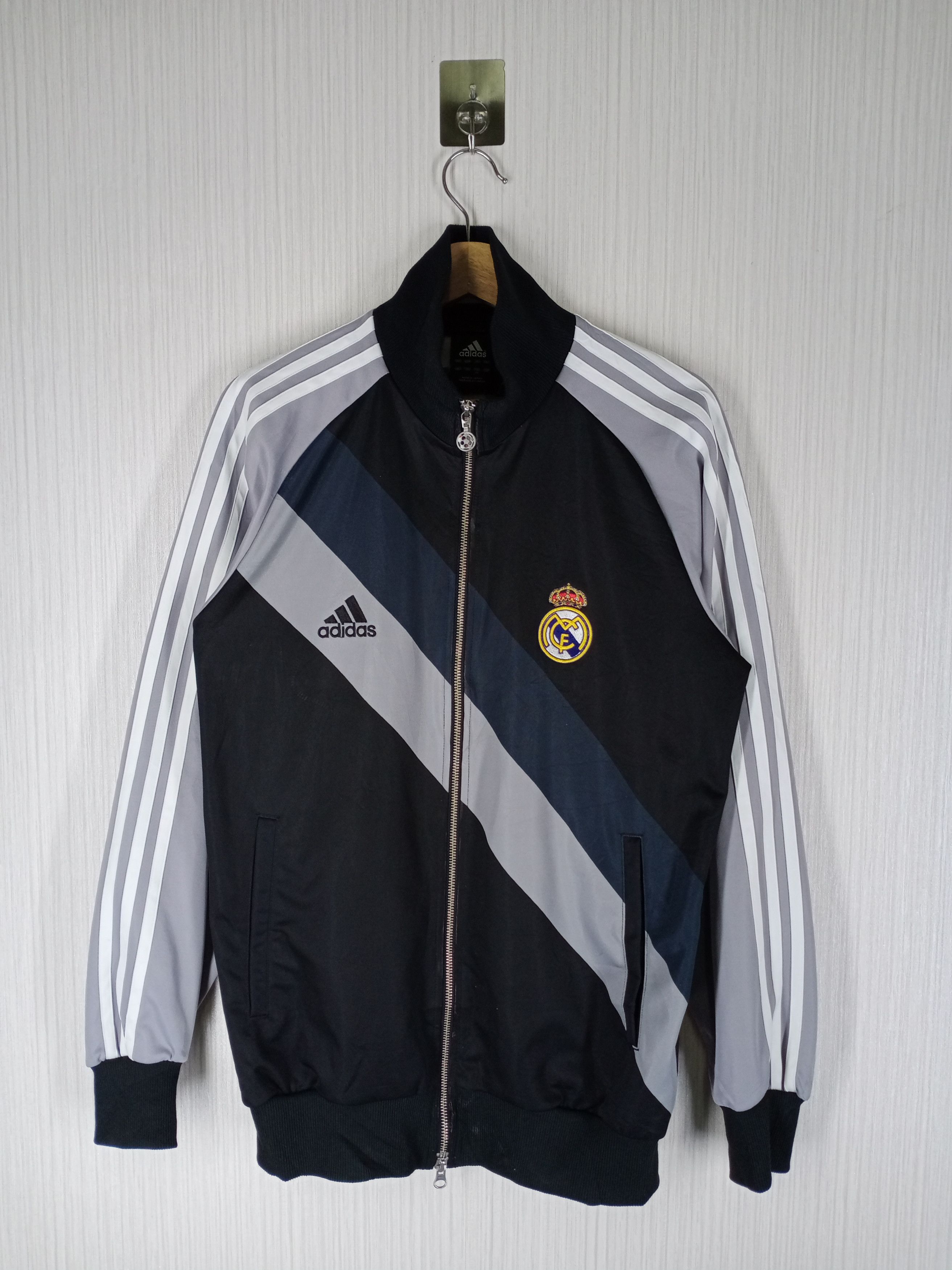 Adidas Adidas Real Madrid Sweater Size US L / EU 52-54 / 3 - 2 Thumbnail