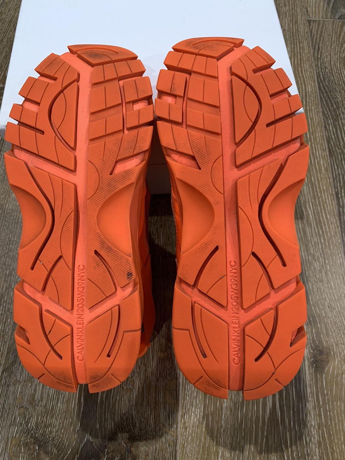 Calvin Klein CALVIN KLEIN 205W39NYC Cander Sneakers Size US 8.5 / EU 41-42 - 4 Thumbnail