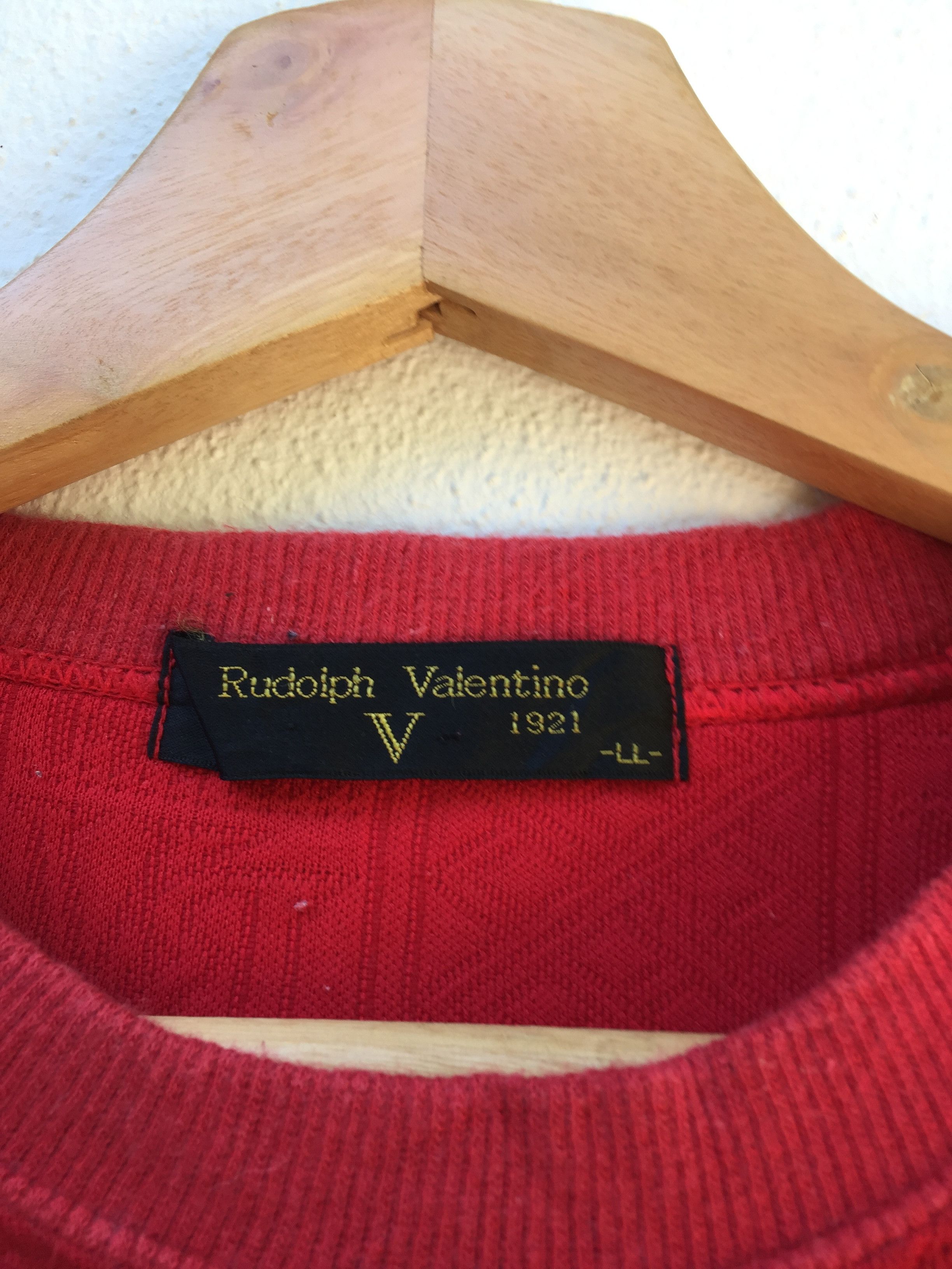 Valentino Vintage Rudolph Valentino Sweatshirt Embroidery Big Logo Size US L / EU 52-54 / 3 - 5 Thumbnail