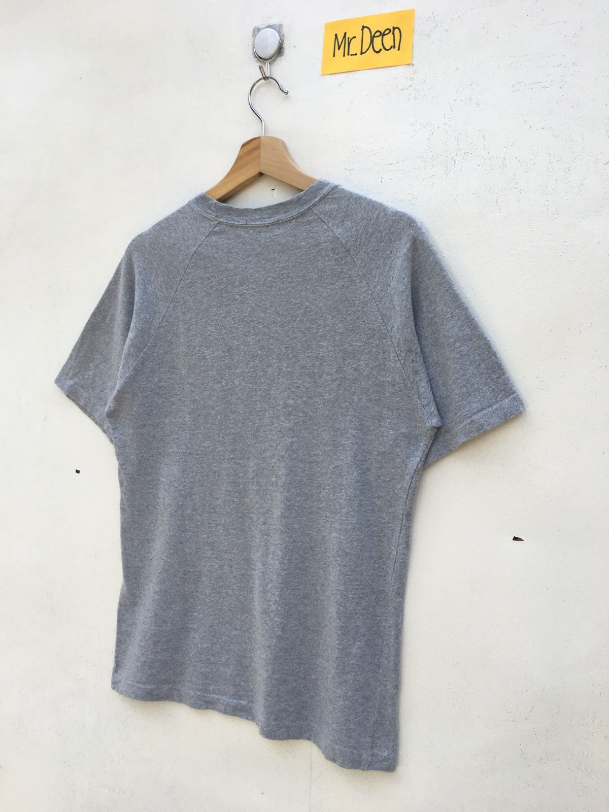 Burberry Rare Burberry Printed Tee How’s Life? Size US S / EU 44-46 / 1 - 12 Thumbnail