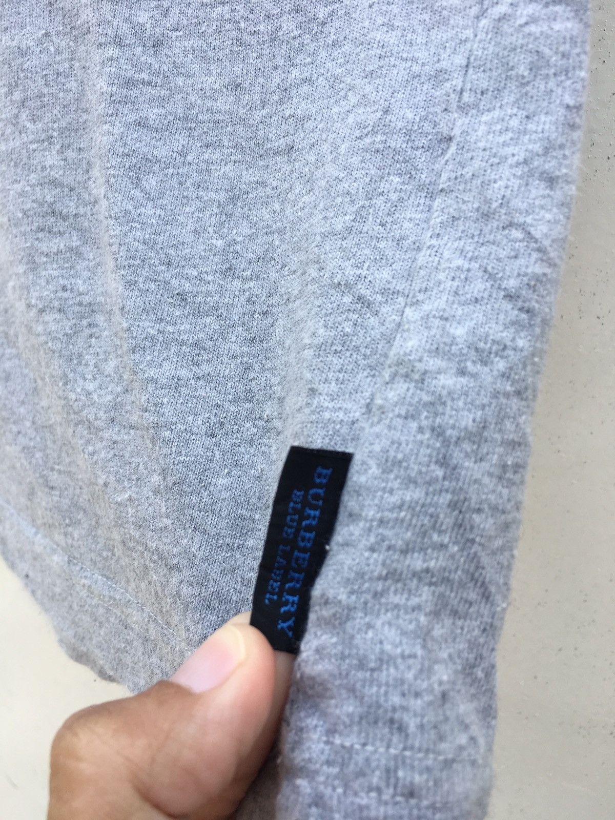Burberry Rare Burberry Printed Tee How’s Life? Size US S / EU 44-46 / 1 - 7 Thumbnail