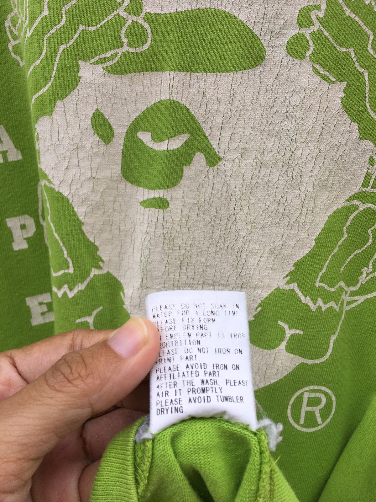 Bape Vintage 2006 BAPE X Baby Milo Big Logo Sweatshirt Size US M / EU 48-50 / 2 - 11 Thumbnail
