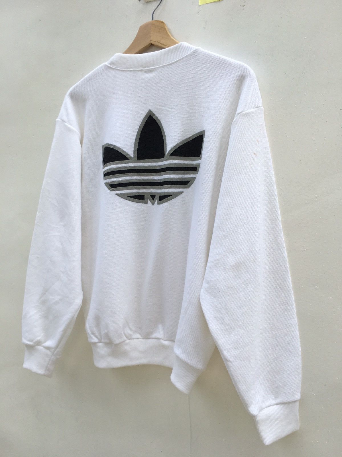 Adidas Vintage Adidas 90s Big Logo White Sweatshirt Size US XL / EU 56 / 4 - 9 Thumbnail