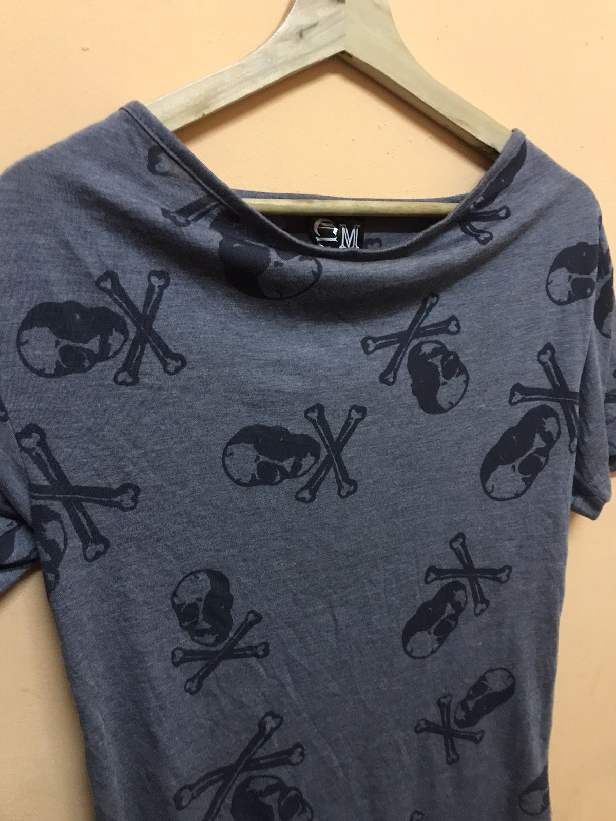 GOSTAR DE FUGA × Seditionaries ‼️CLASH TSHIRT SKULLS DESIGN‼️ Size M / US 6-8 / IT 42-44 - 3 Thumbnail