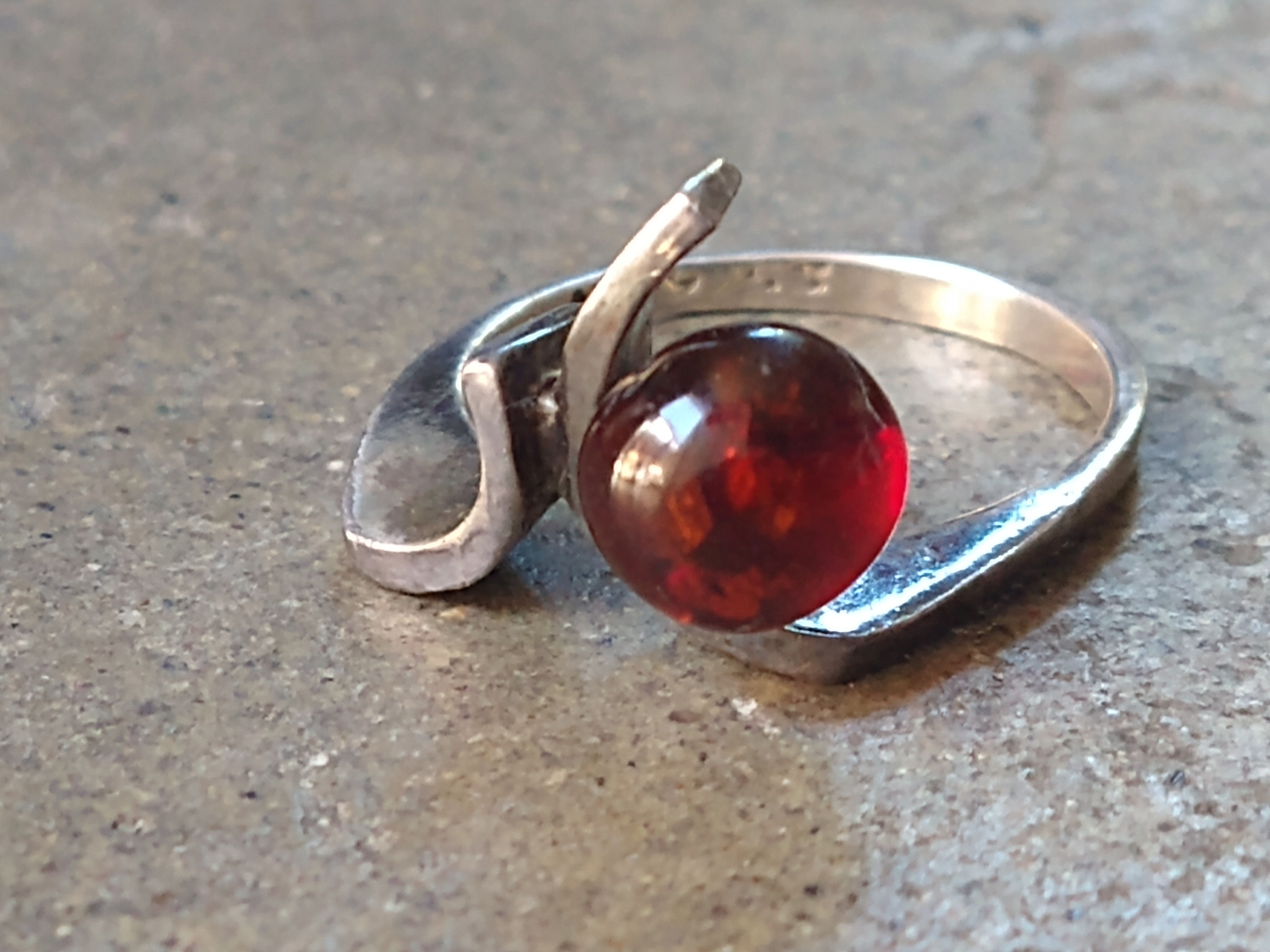 Sterling Silver × Vintage Vintage Sterling Silver Ring Size 7.25 Amber Modern Size ONE SIZE - 3 Thumbnail