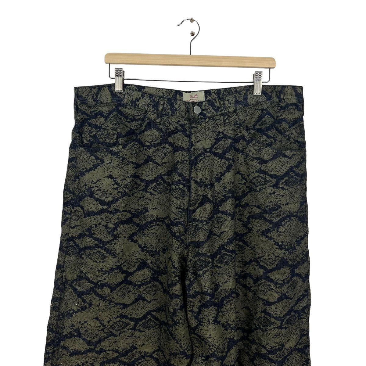 Hysteric Glamour VINTAGE INTERNATIONAL MANCHES CLUB WAX PANTS DENIM CAMO Size US 38 / EU 54 - 5 Thumbnail