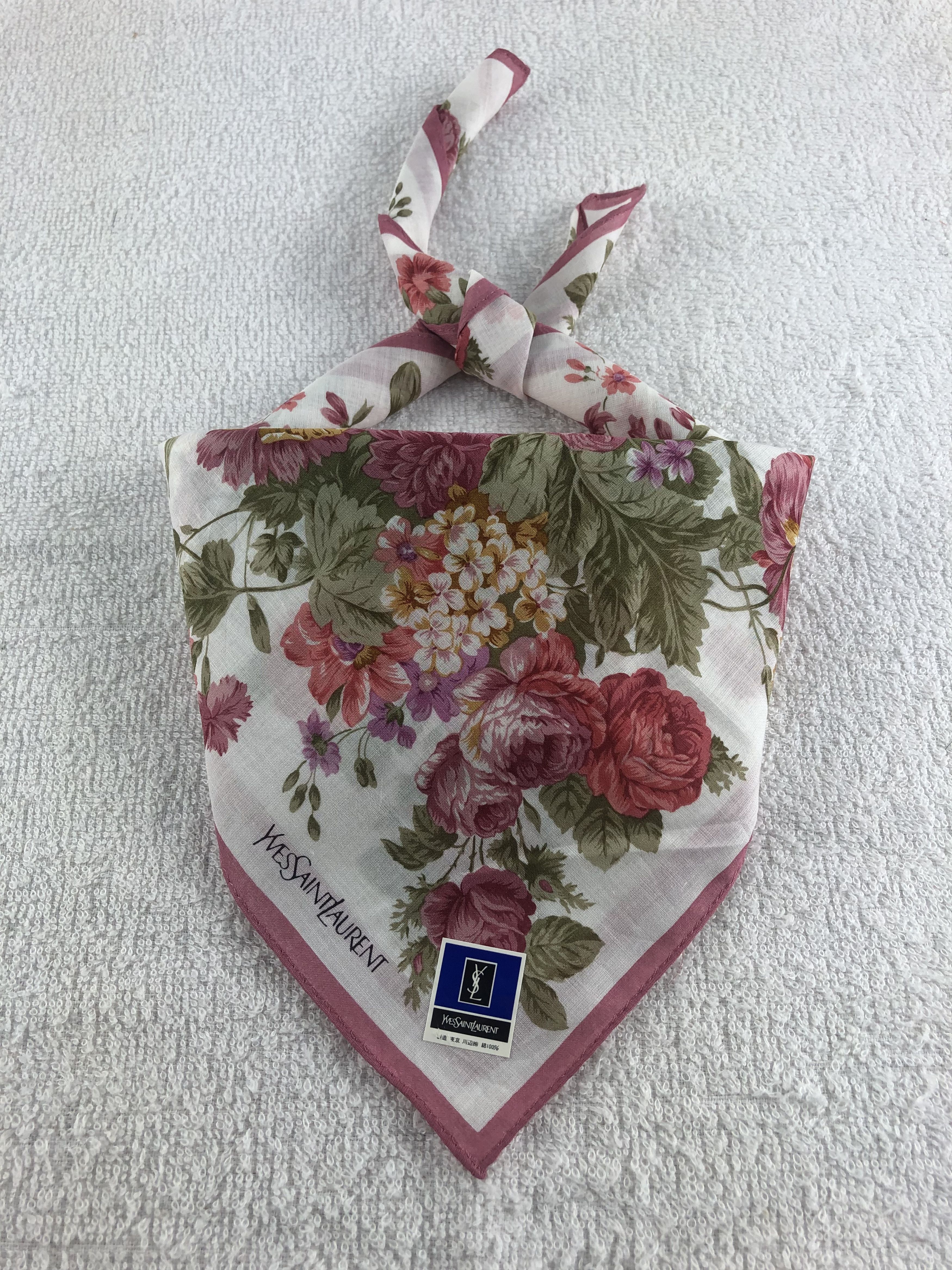 Yves Saint Laurent Yves Saint Laurent Handkerchief / Bandana / Neckerchief C036 Size ONE SIZE - 1 Thumbnail