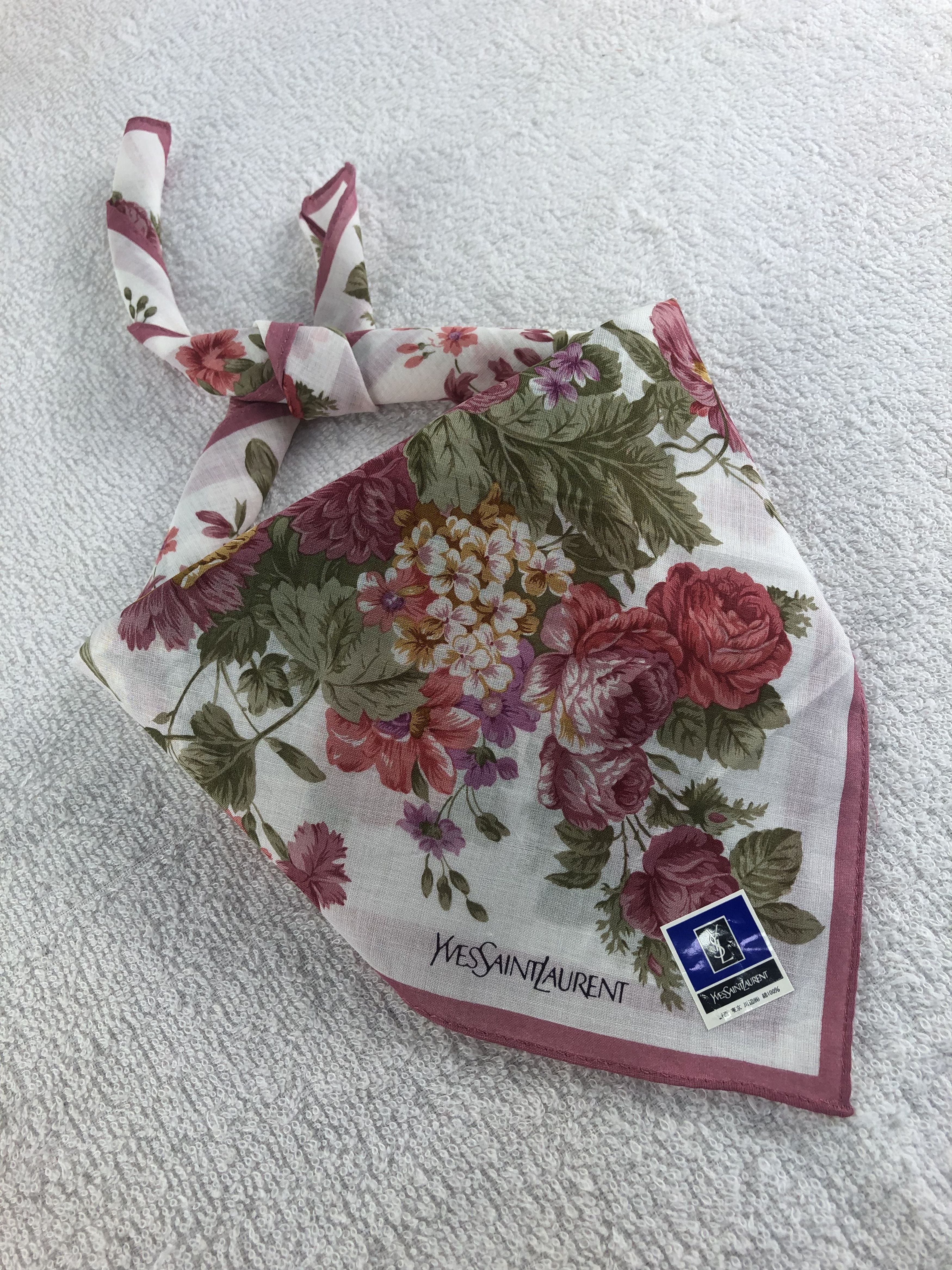Yves Saint Laurent Yves Saint Laurent Handkerchief / Bandana / Neckerchief C036 Size ONE SIZE - 2 Thumbnail