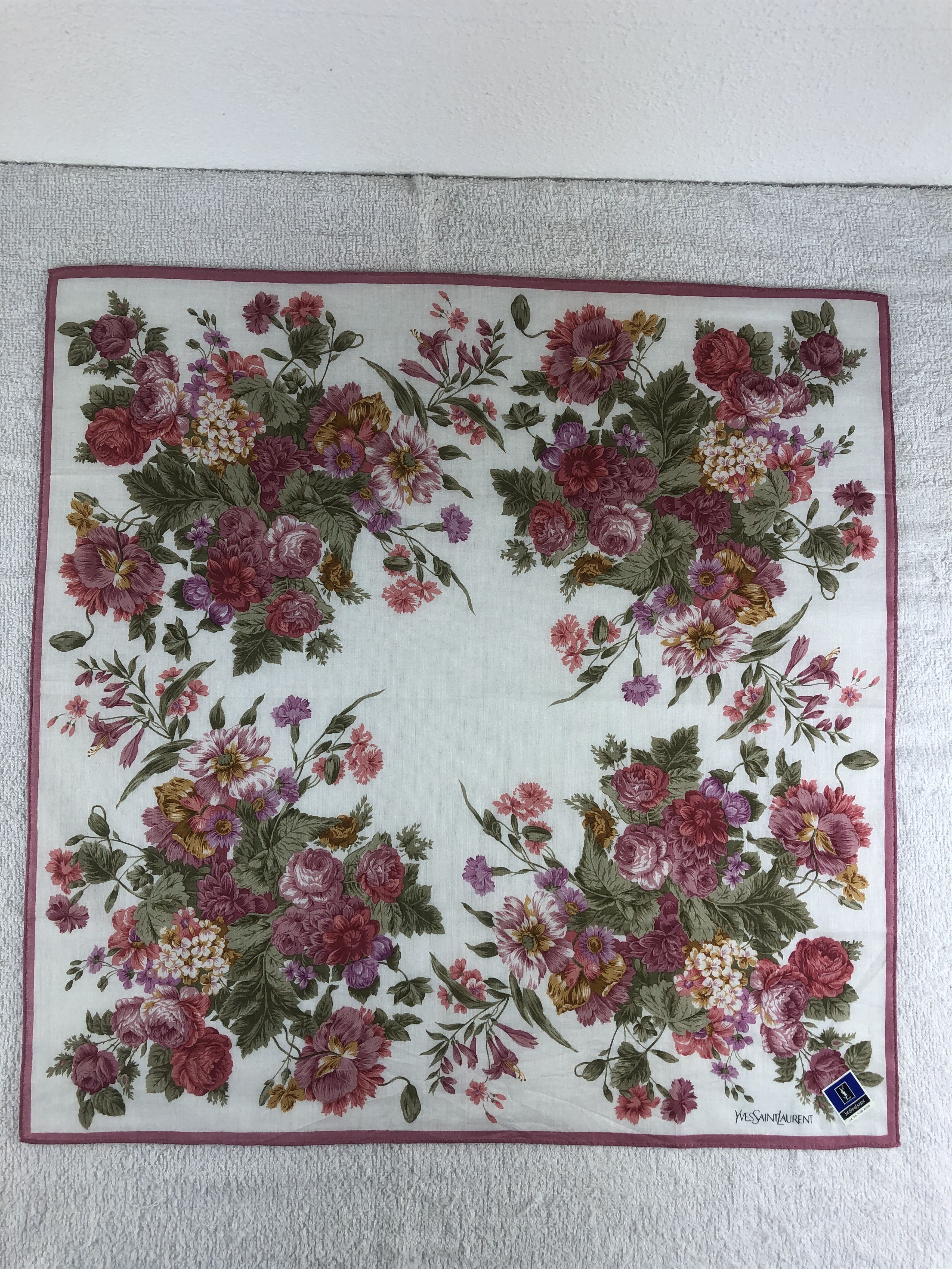 Yves Saint Laurent Yves Saint Laurent Handkerchief / Bandana / Neckerchief C036 Size ONE SIZE - 3 Thumbnail