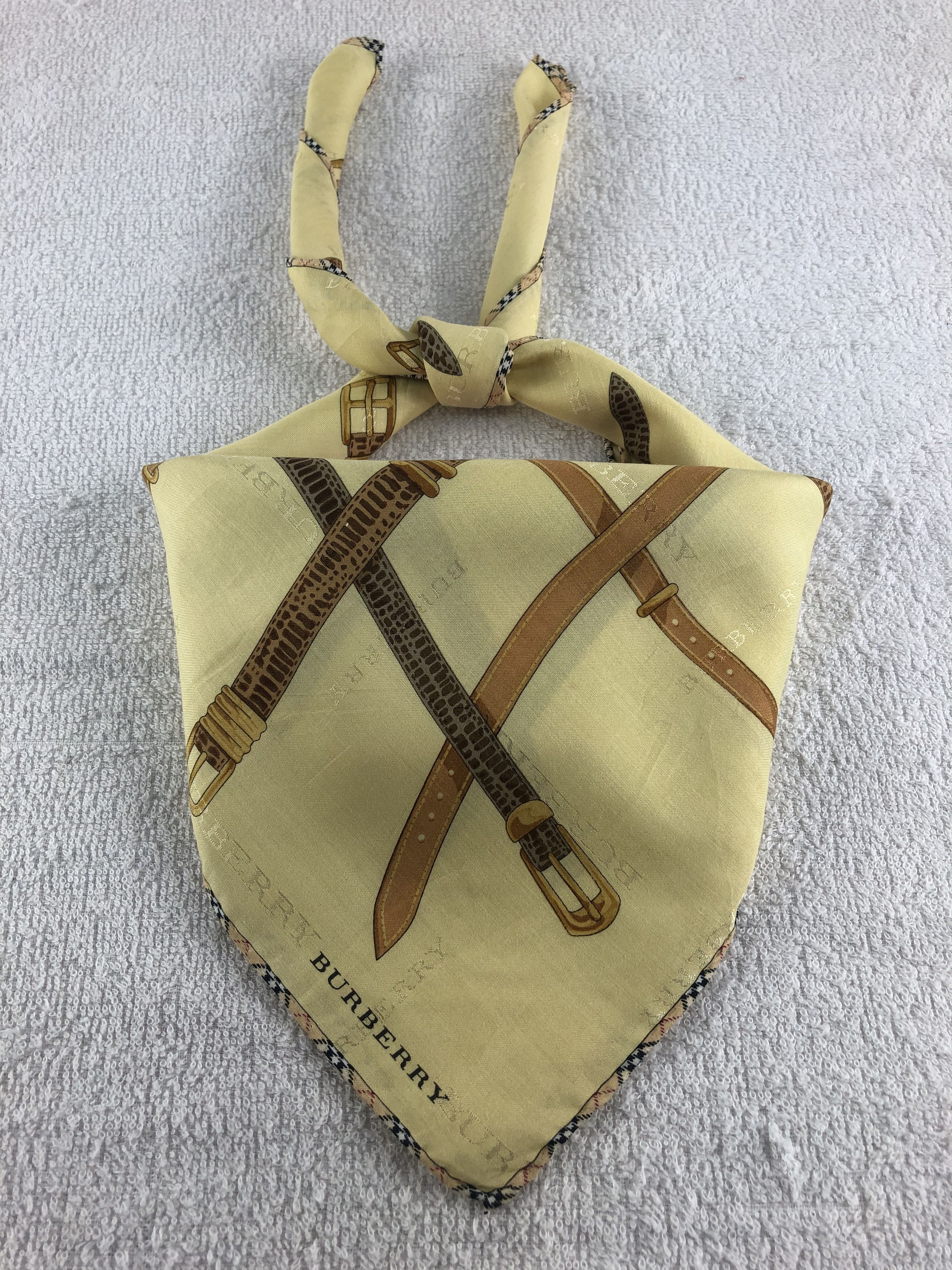 Burberry Burberry Handkerchief / Bandana / Neckerchief C031 Size ONE SIZE - 1 Thumbnail