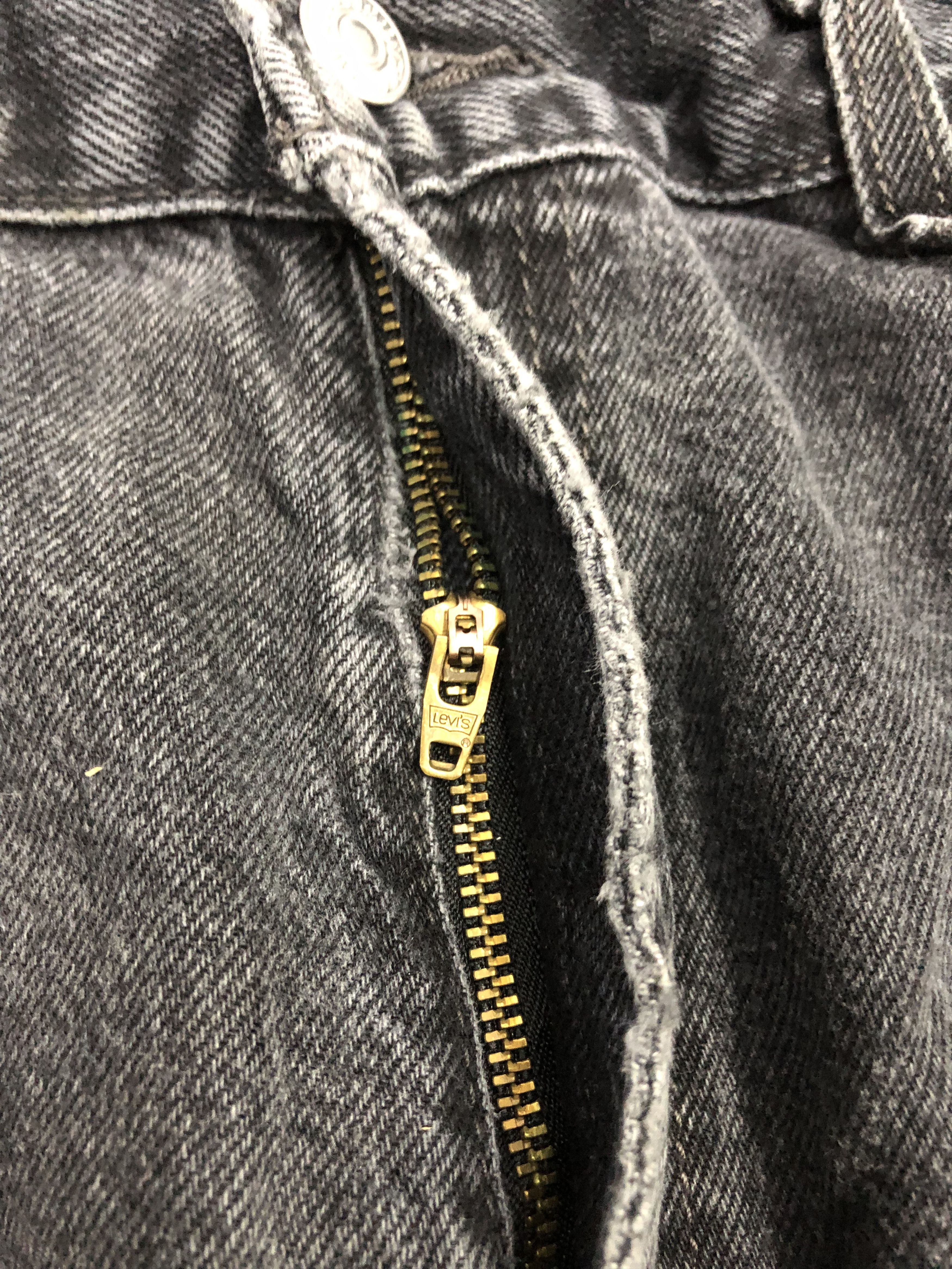 Levi's Vintage Levis 550 Sun Faded Black Jeans DP1233 Size US 38 / EU 54 - 8 Thumbnail