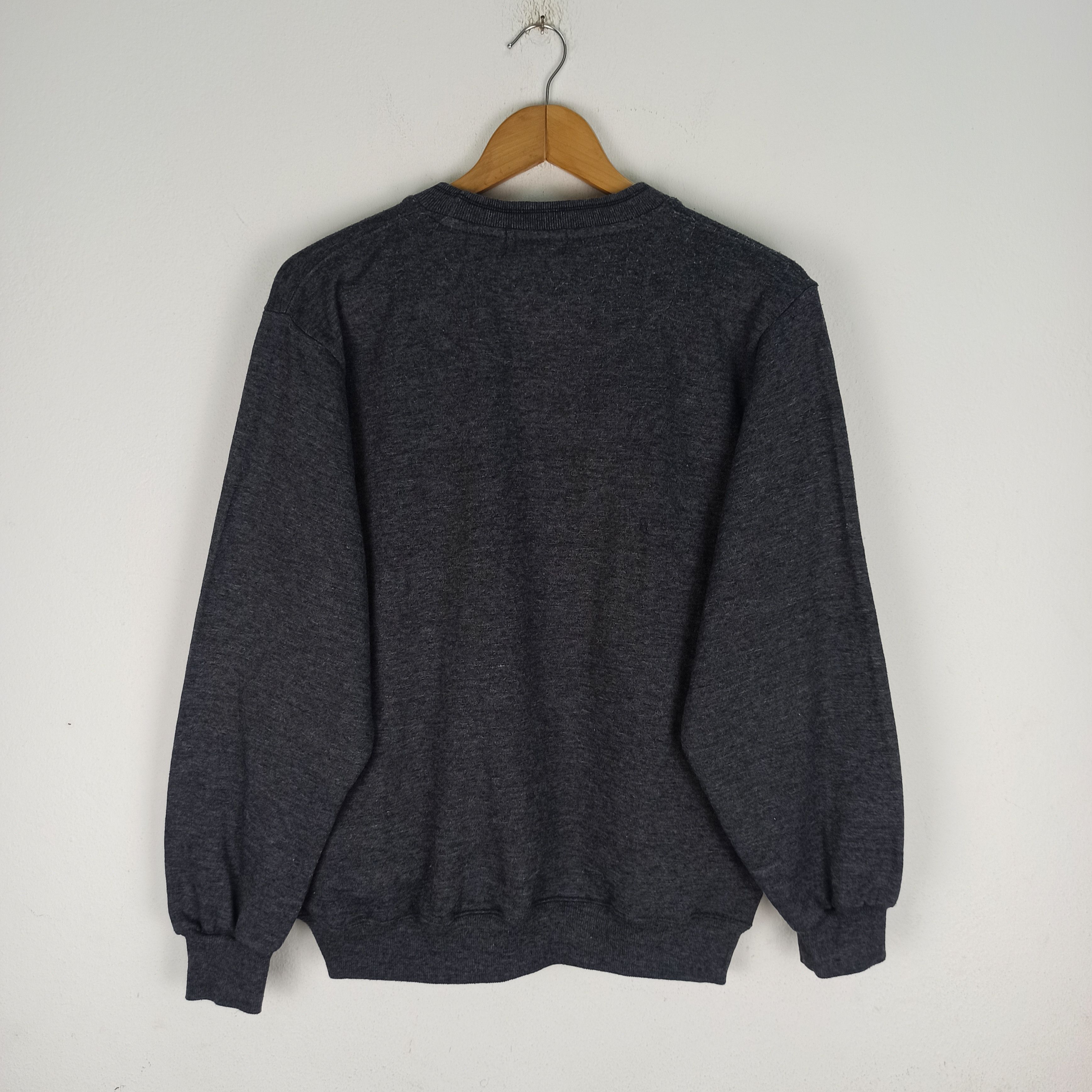 Japanese Brand Vintage 🔥 Louis Valentino Homme Sweatshirt Crewneck Size US M / EU 48-50 / 2 - 6 Thumbnail