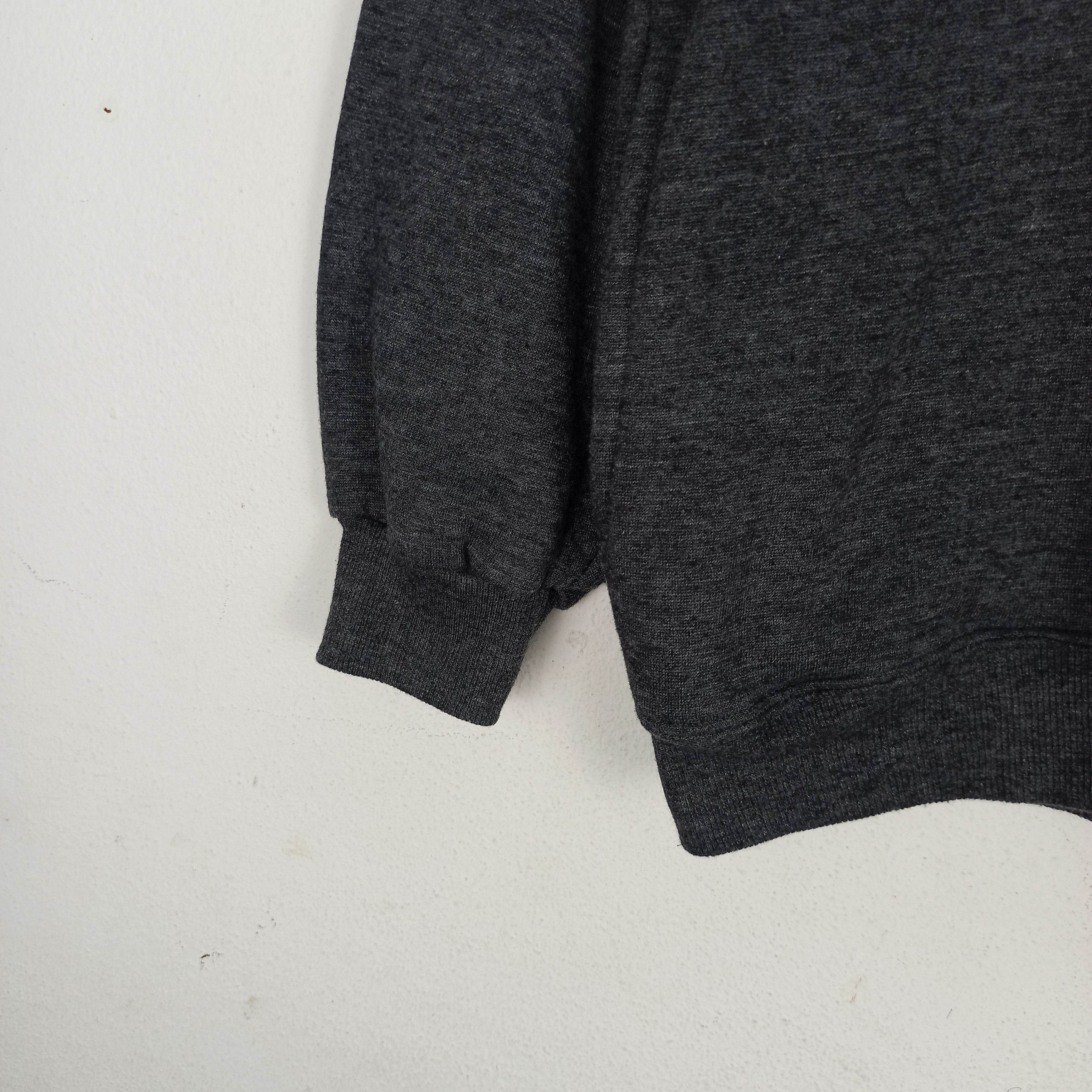 Japanese Brand Vintage 🔥 Louis Valentino Homme Sweatshirt Crewneck Size US M / EU 48-50 / 2 - 5 Thumbnail