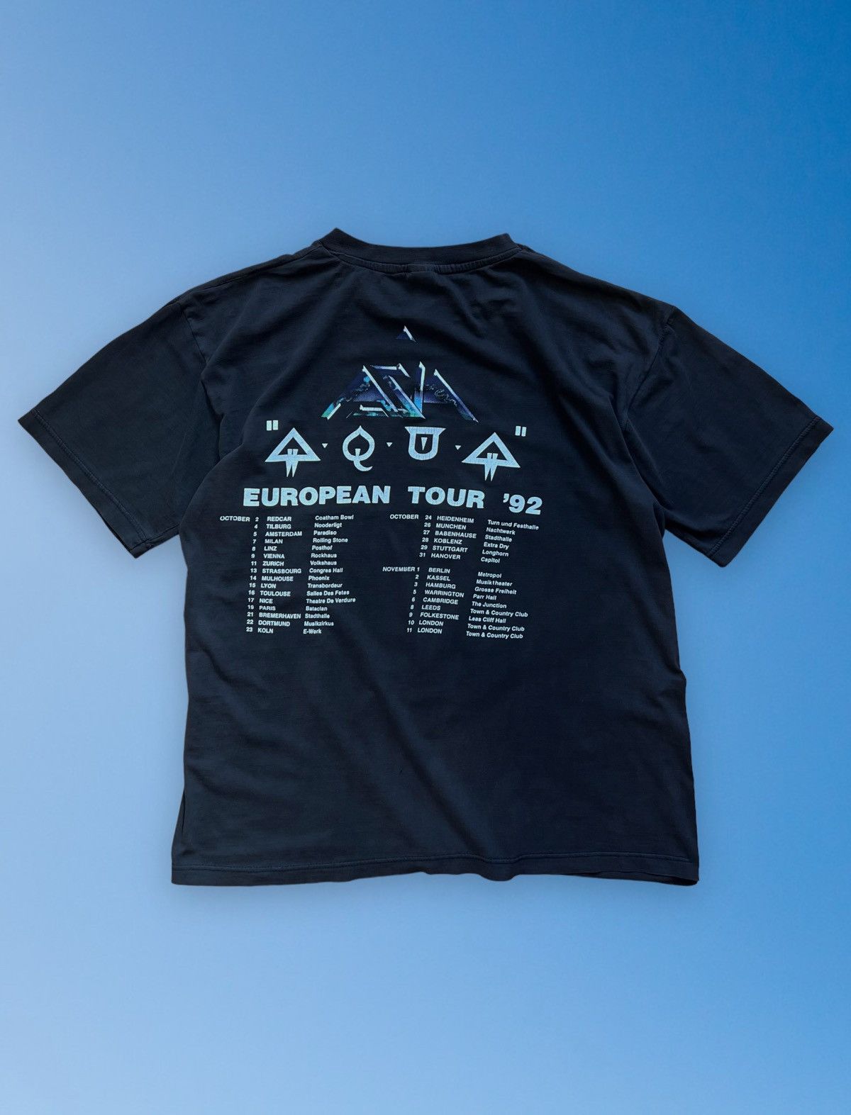 Band Tees Vintage 1992 Asia Aqua Distressed Graphic Tour T-Shirt Size US L / EU 52-54 / 3 - 3 Thumbnail