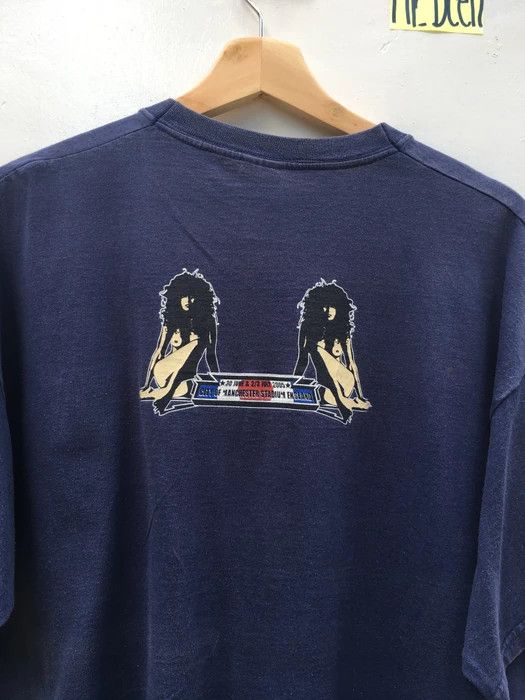 Band Tees Vintage Oasis Band Tee Fruit Of Loom Classic Naked Women Size ONE SIZE - 8 Thumbnail