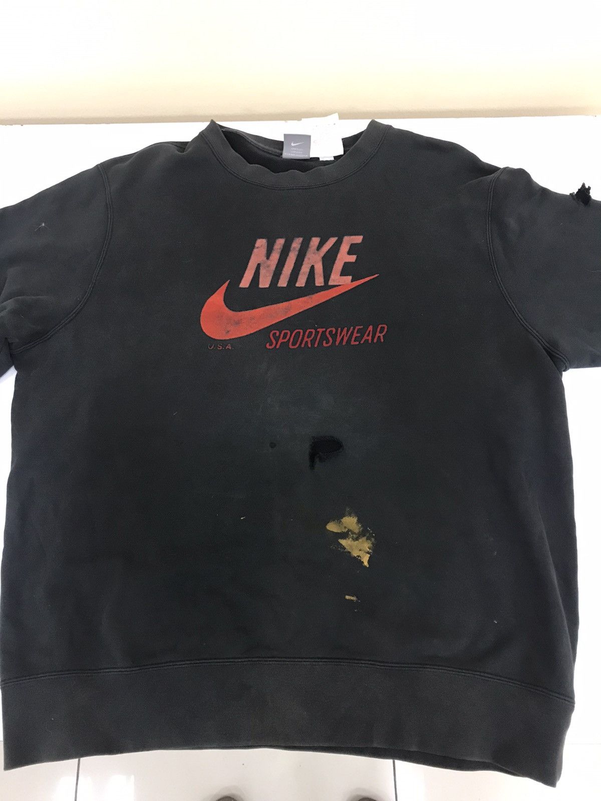 Nike NIKE Distressed Sweatshirt Size US L / EU 52-54 / 3 - 9 Thumbnail
