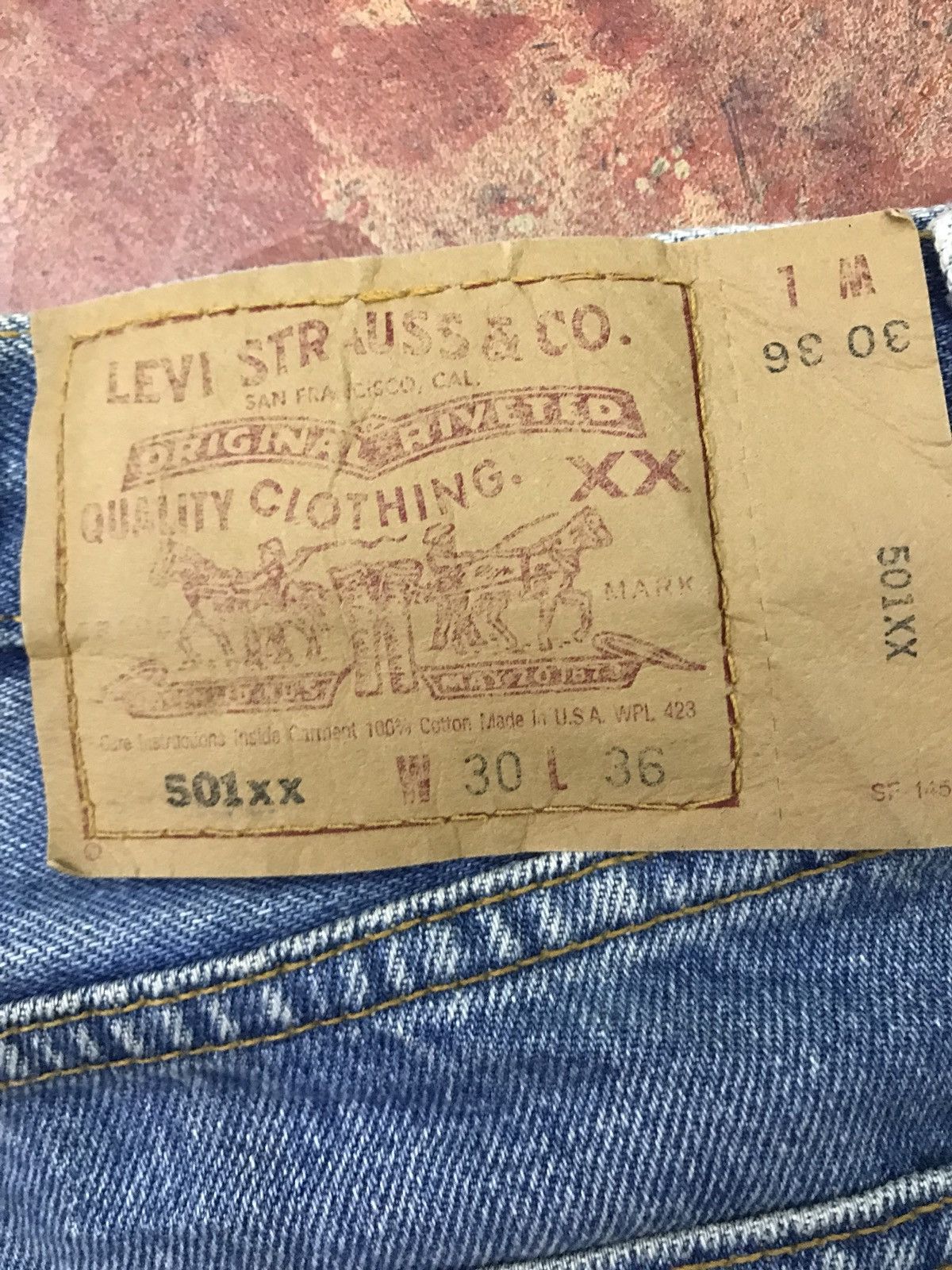 Levi's Vintage Clothing Levi’s 501 Distressed Zigzag Splattered Paint Denim Jeans Size US 29 - 7 Thumbnail