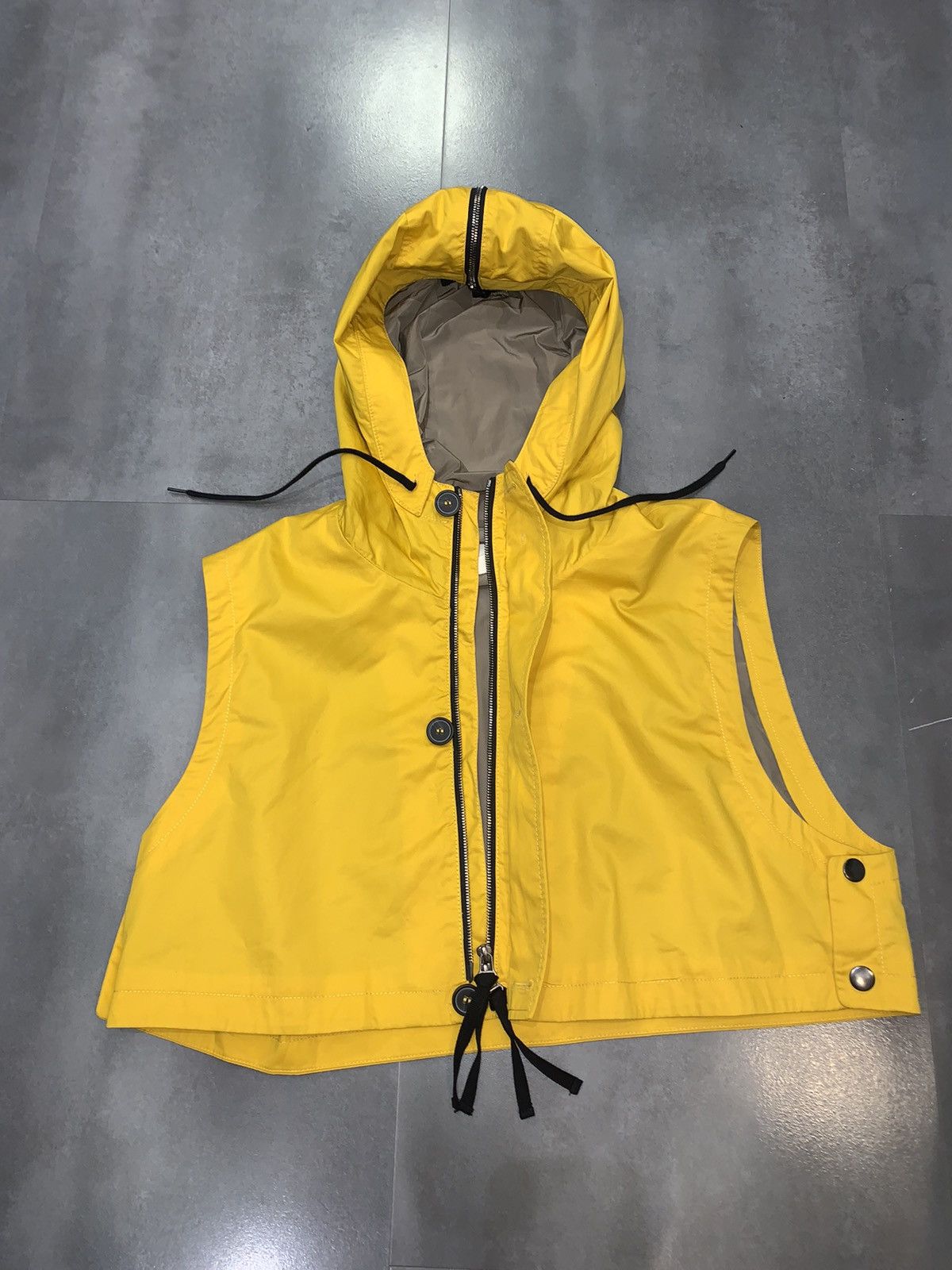 Marni DSWT! SS12 Marni X H&M Technical Yellow Vest Size US M / EU 48-50 / 2 - 12 Thumbnail