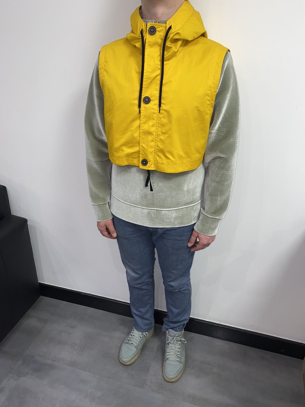 Marni DSWT! SS12 Marni X H&M Technical Yellow Vest Size US M / EU 48-50 / 2 - 9 Thumbnail