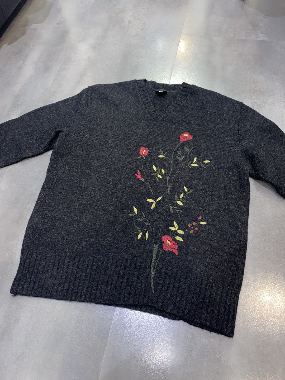 Dolce & Gabbana Dolce & Gabbana Artwork Floral Wool Sweater Size US L / EU 52-54 / 3 - 6 Thumbnail