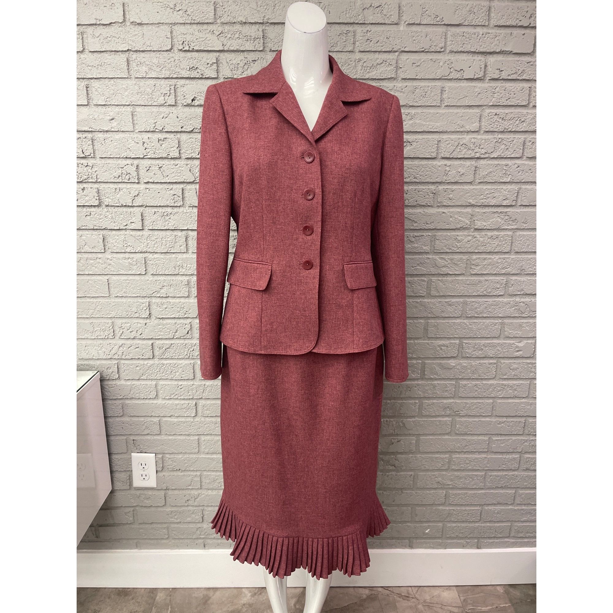 Pleated Skirt Suit 83008-Pink